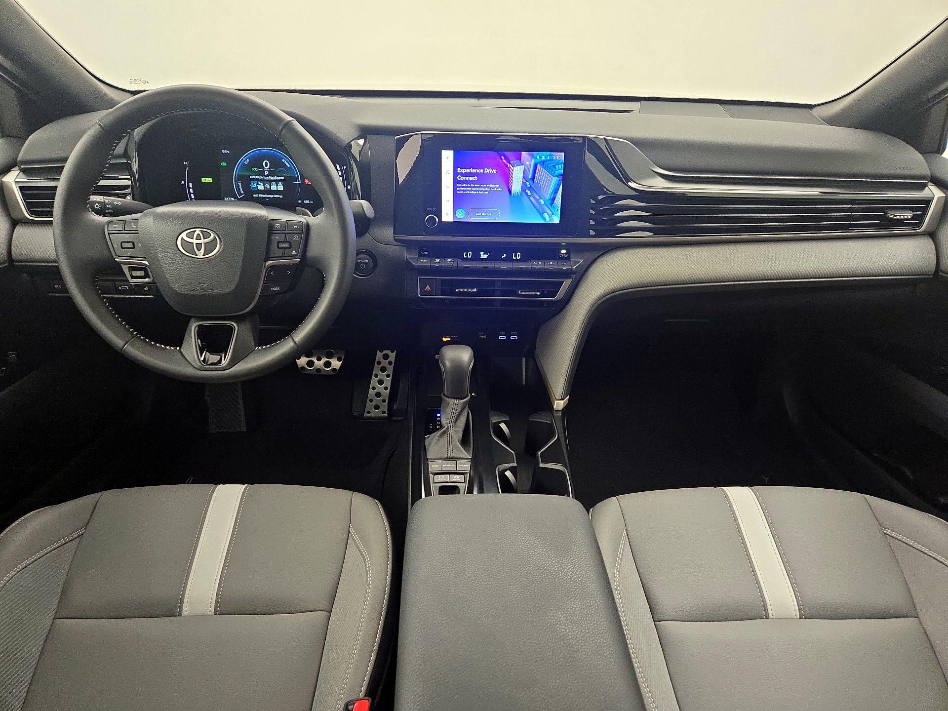 Thumbnail: 2025 Toyota Camry - 9