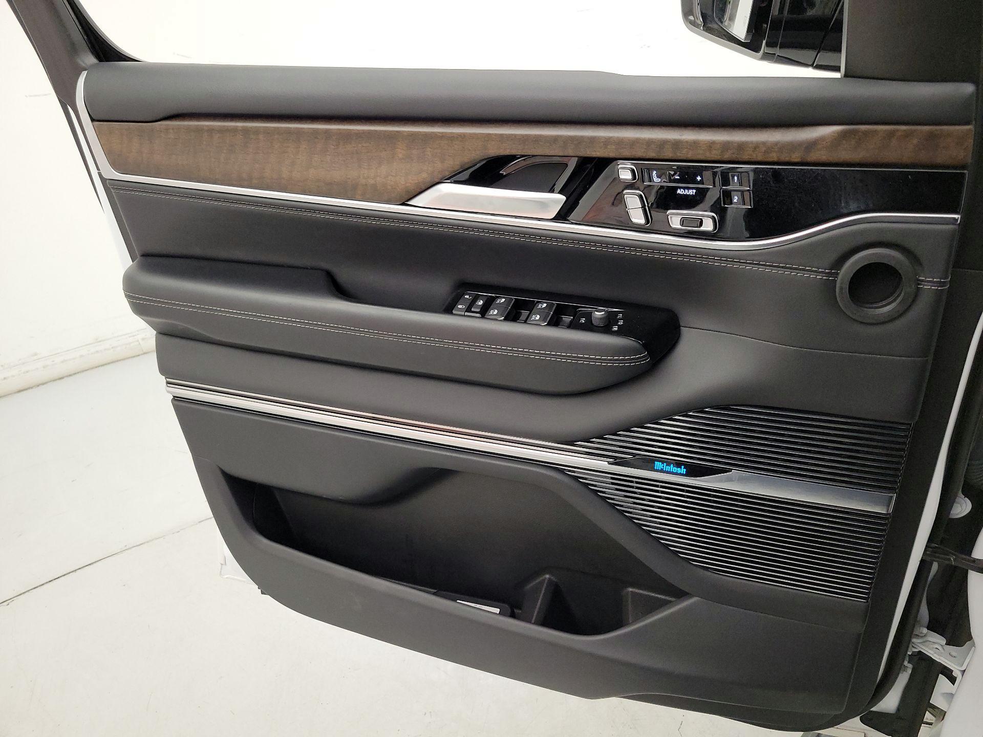 Thumbnail: 2023 Jeep Grand Wagoneer - 12