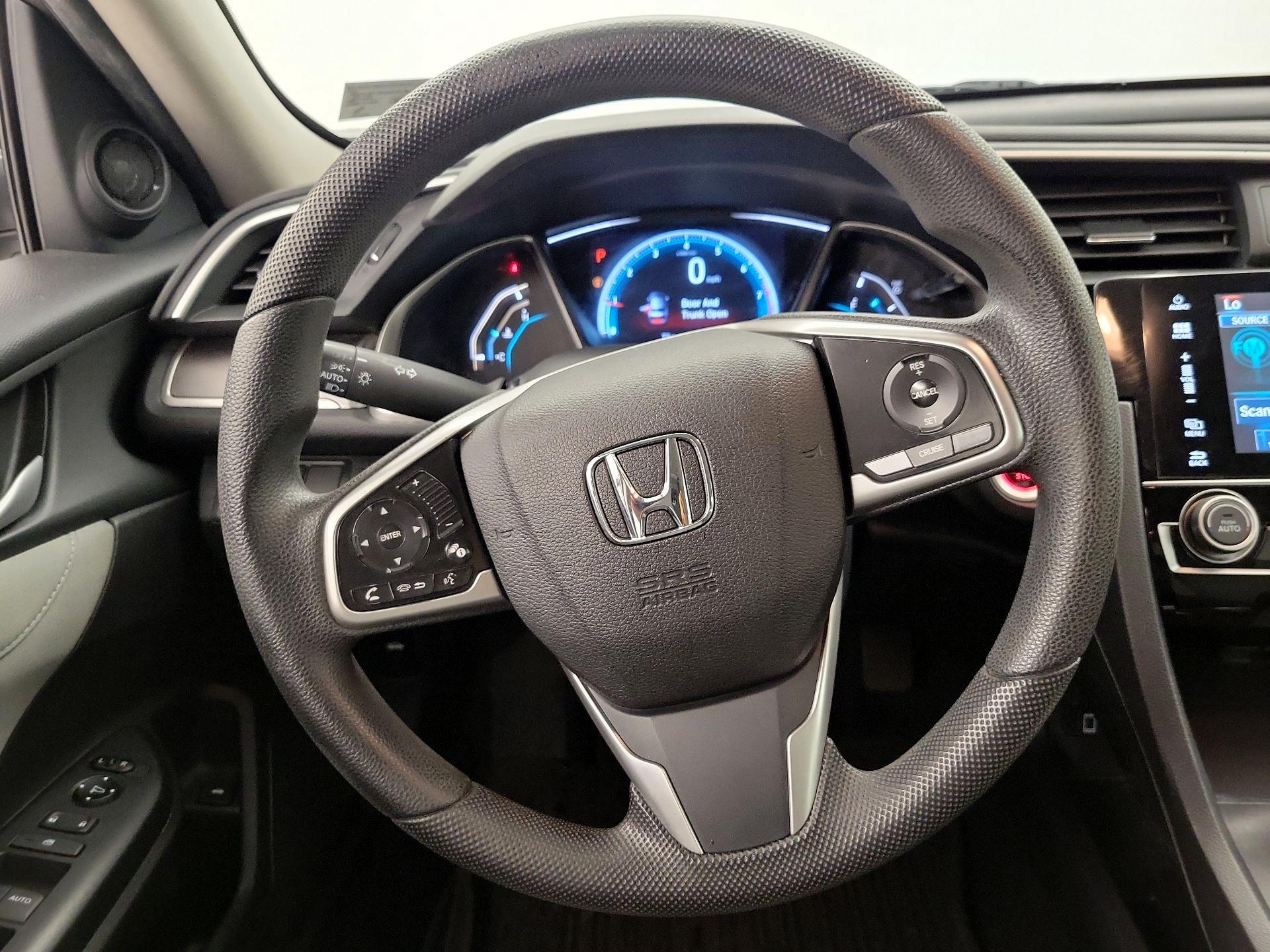 Thumbnail: 2016 Honda Civic - 10