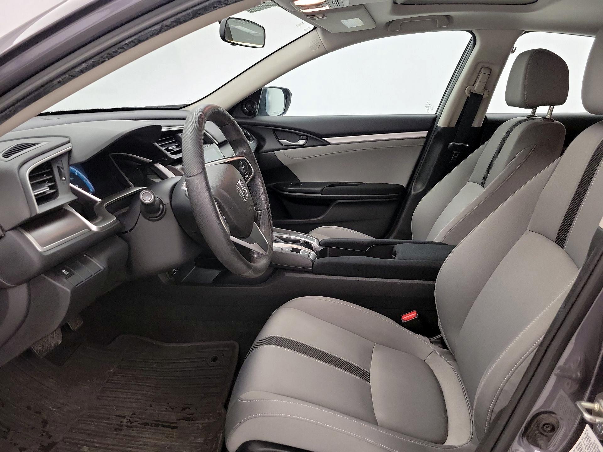 Thumbnail: 2016 Honda Civic - 11