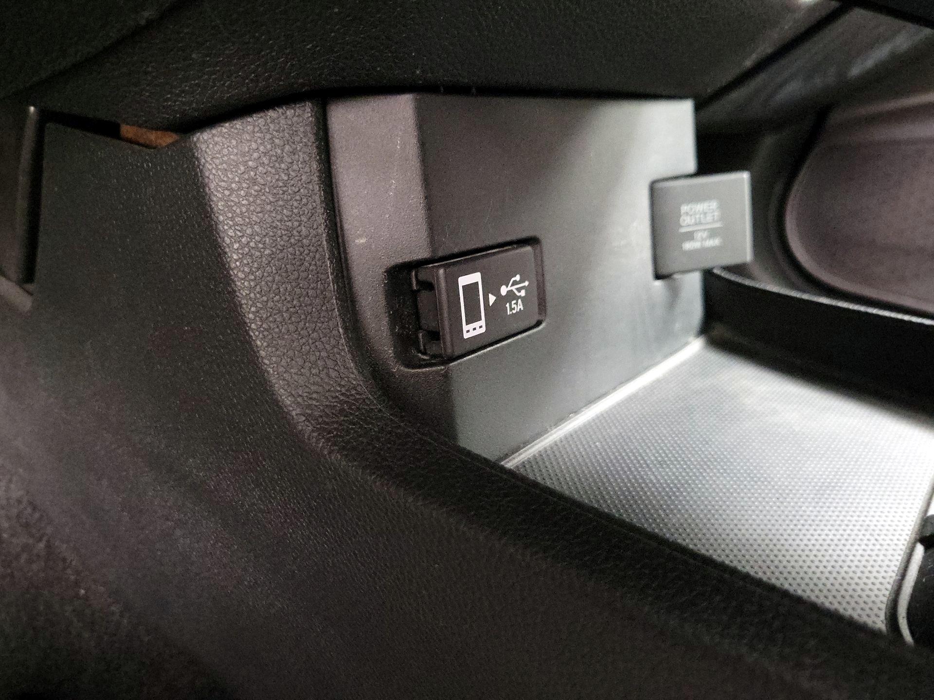 Thumbnail: 2016 Honda Civic - 18