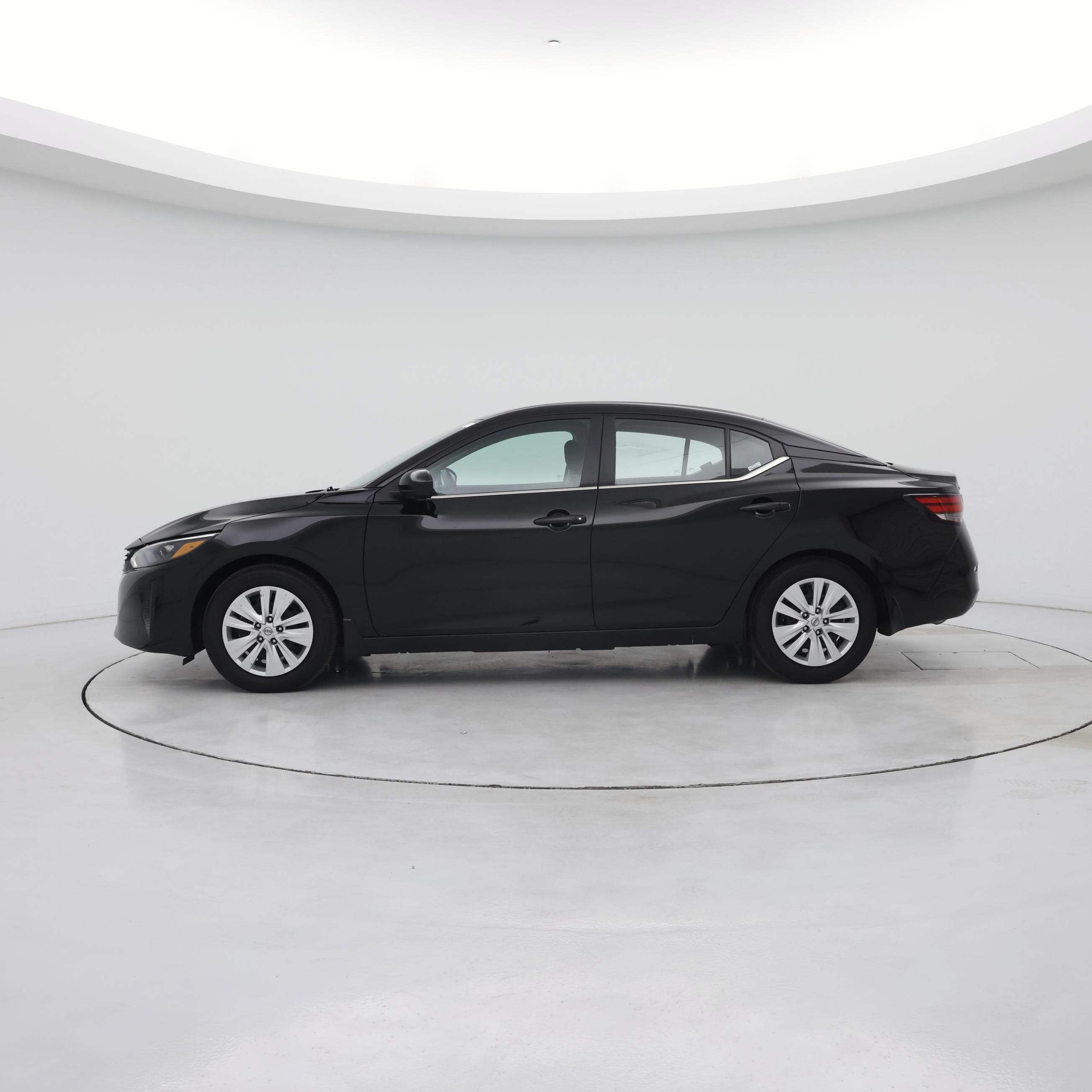 Thumbnail: 2025 Nissan Sentra - 3