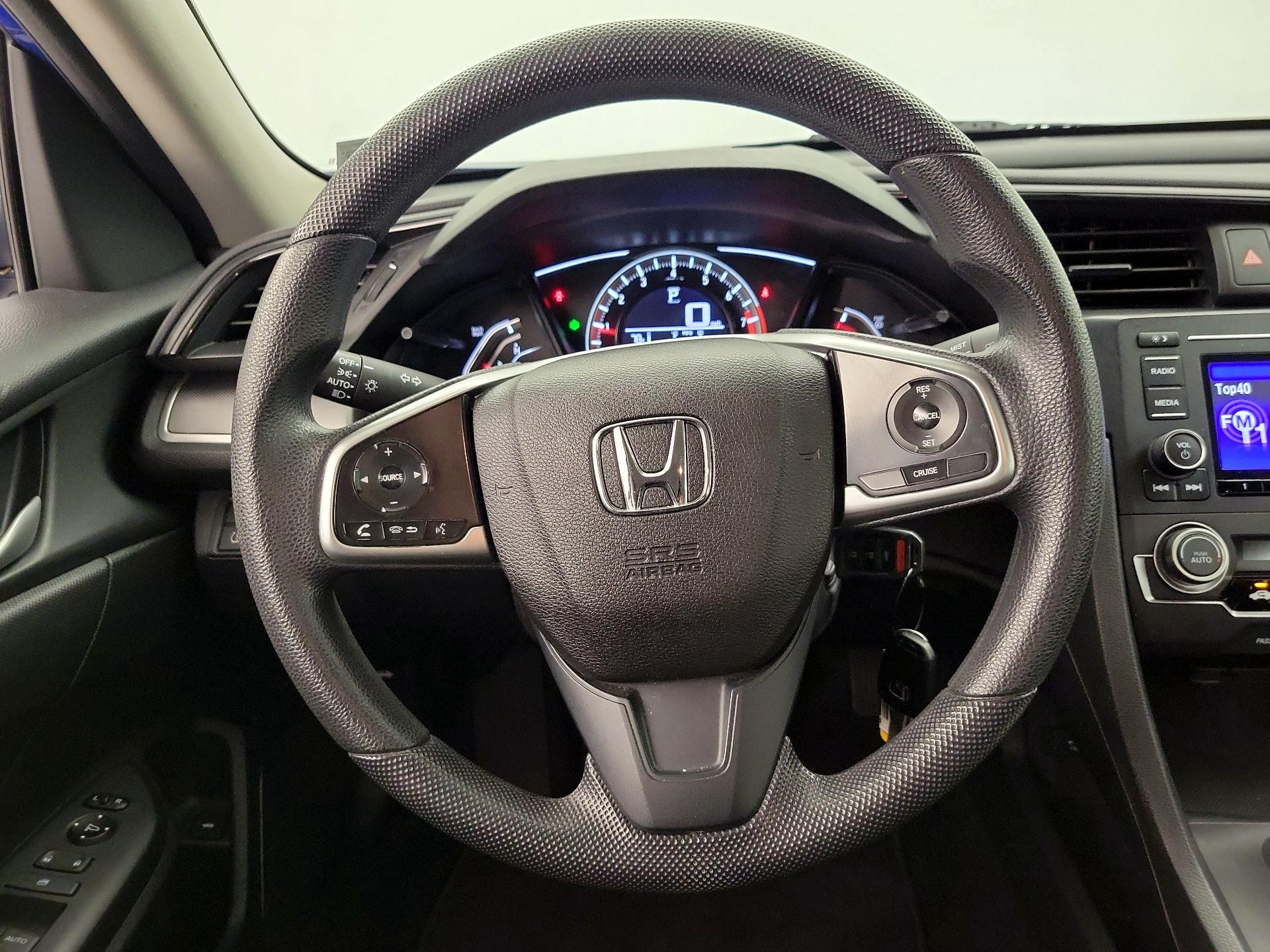 Thumbnail: 2017 Honda Civic - 10