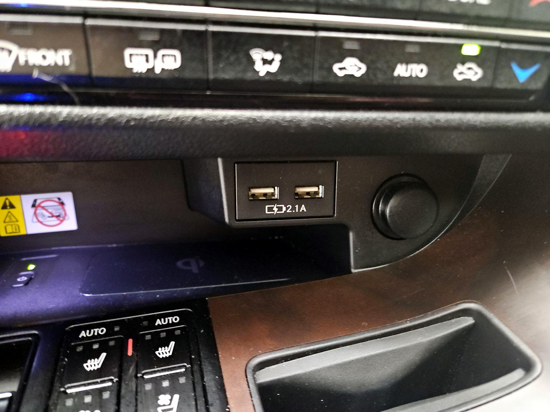 Thumbnail: 2022 Lexus RX - 19