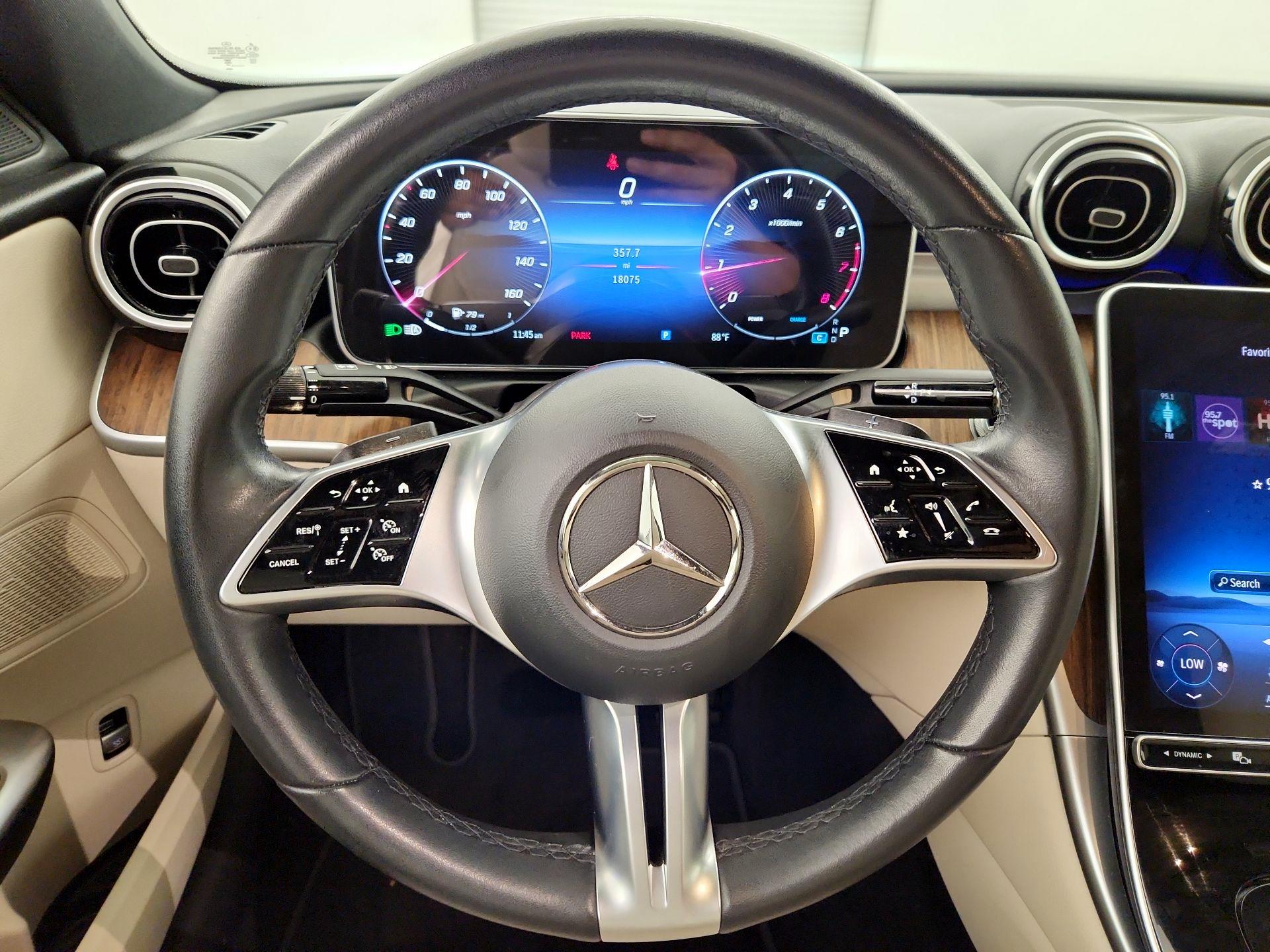 Thumbnail: 2024 Mercedes-Benz C-Class - 10