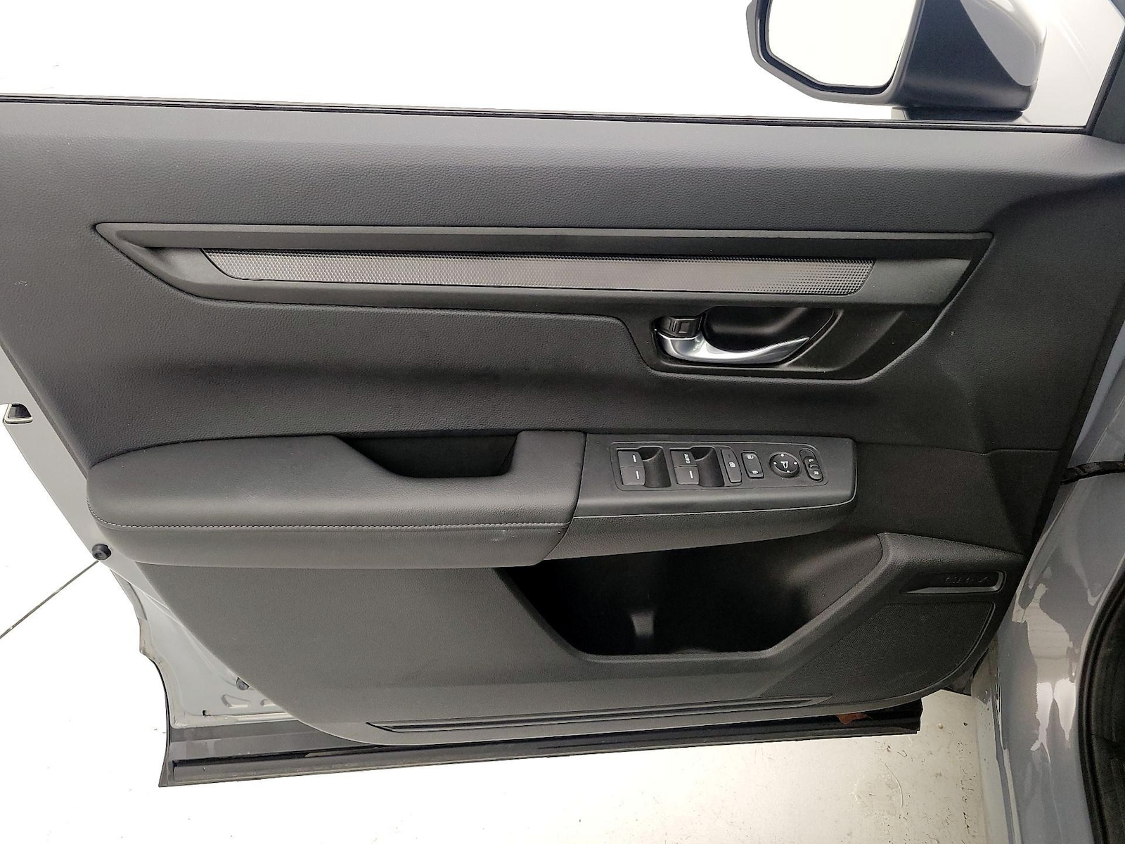 2024 Honda CR-V LX - Photo 13