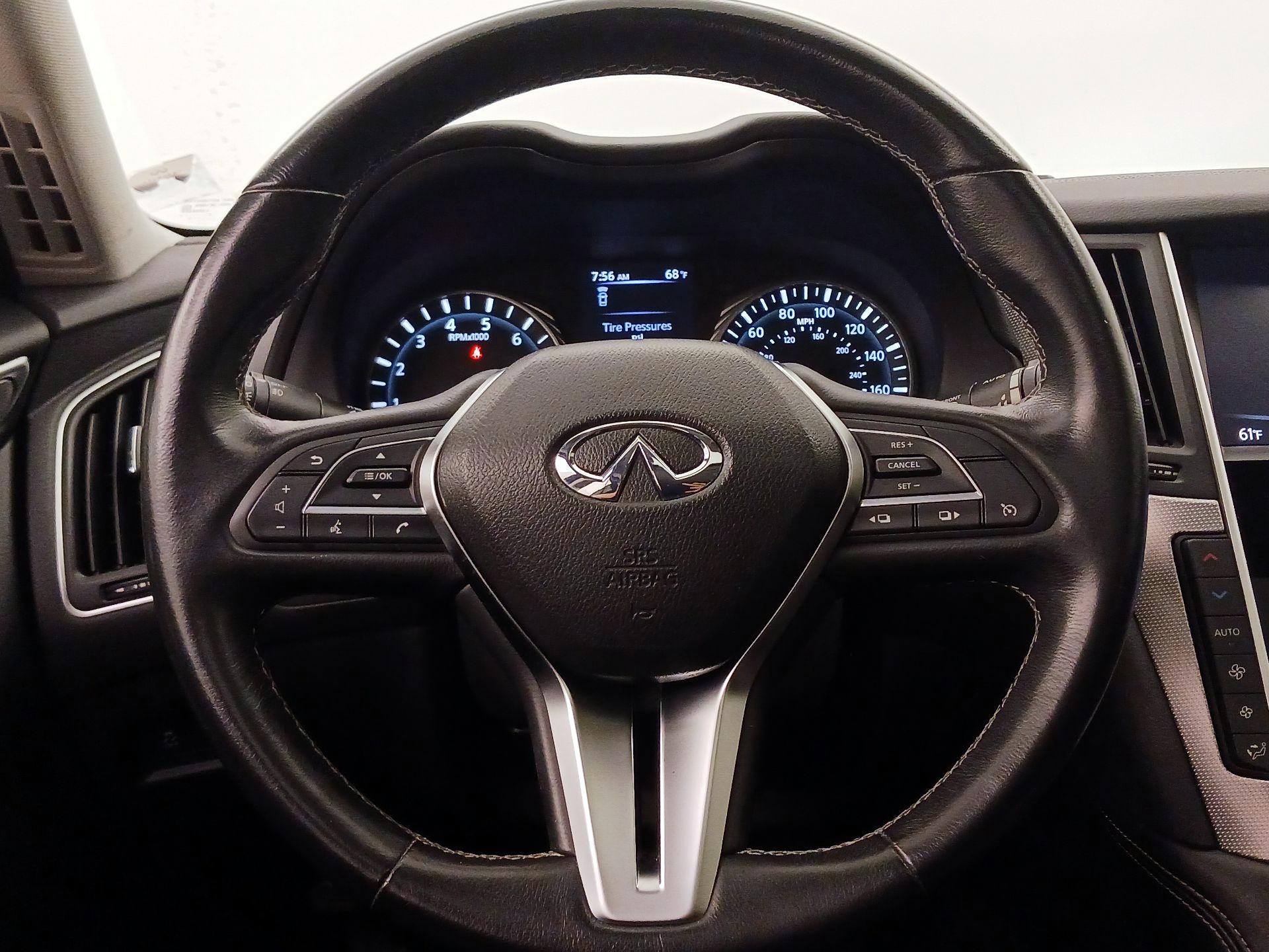 Thumbnail: 2019 INFINITI Q50 - 10