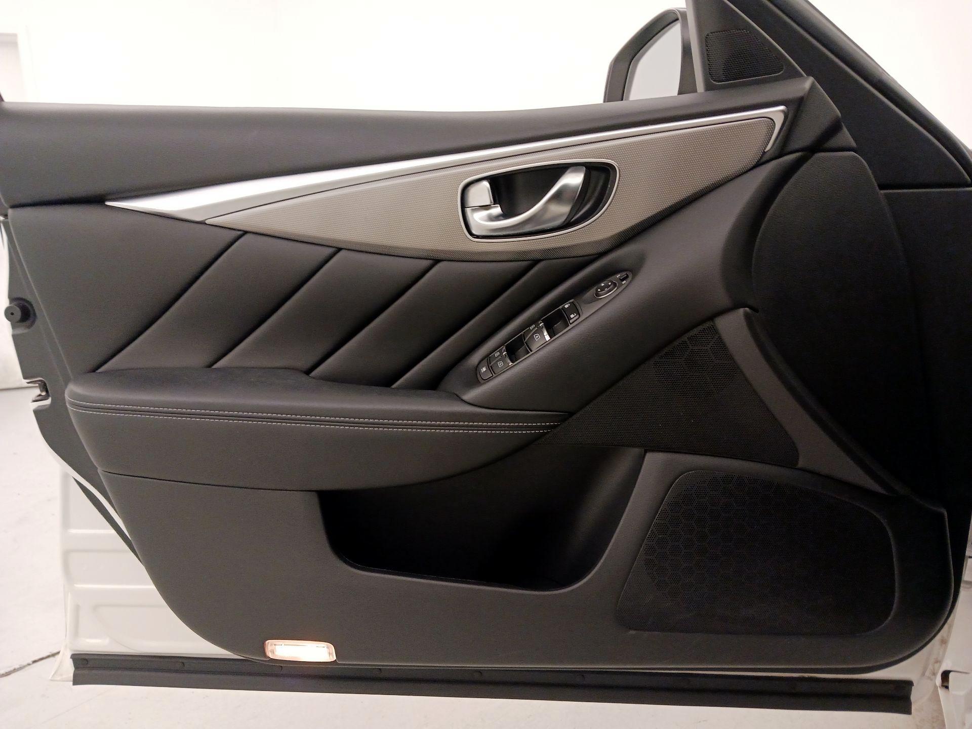 Thumbnail: 2019 INFINITI Q50 - 12