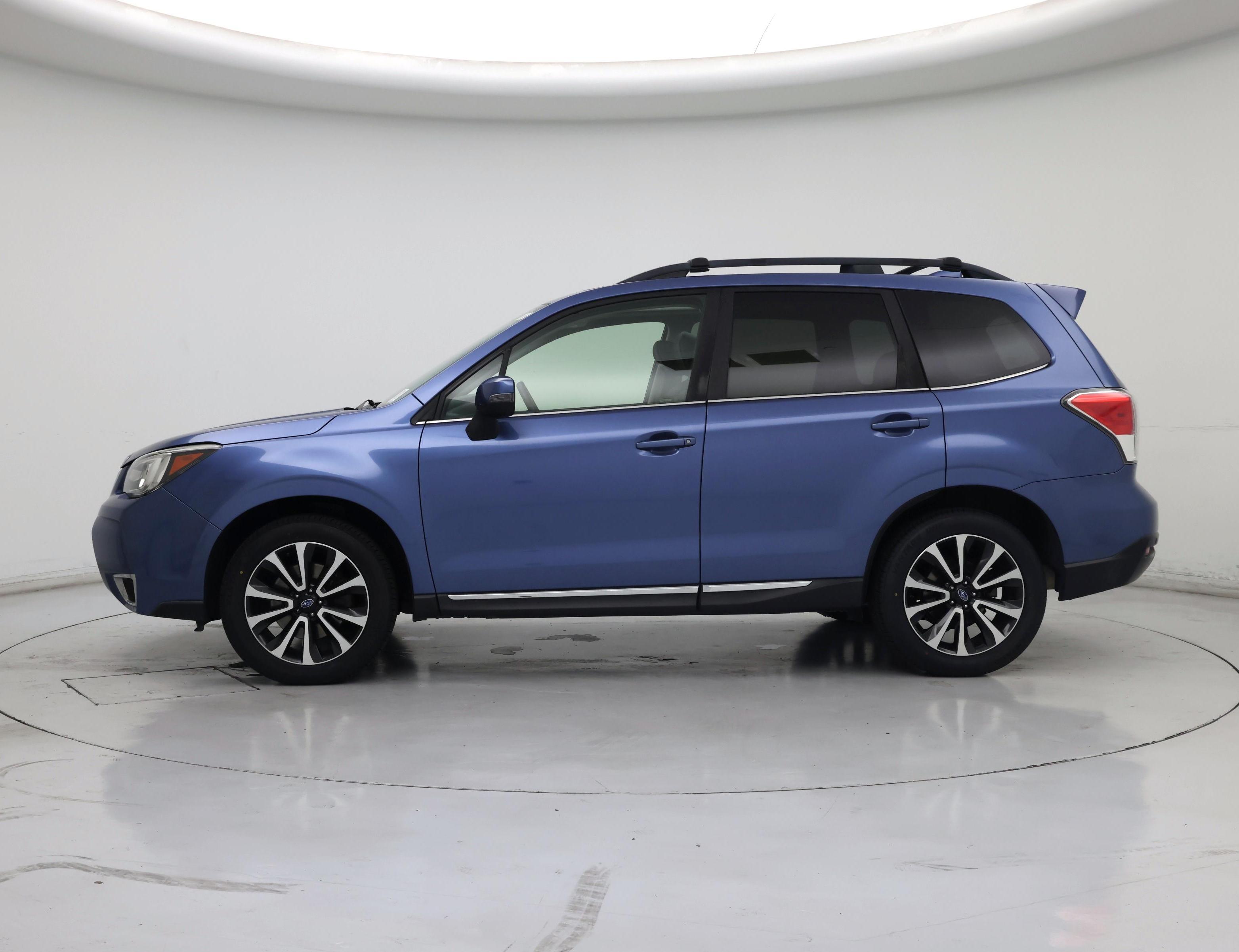 Thumbnail: 2017 Subaru Forester - 3