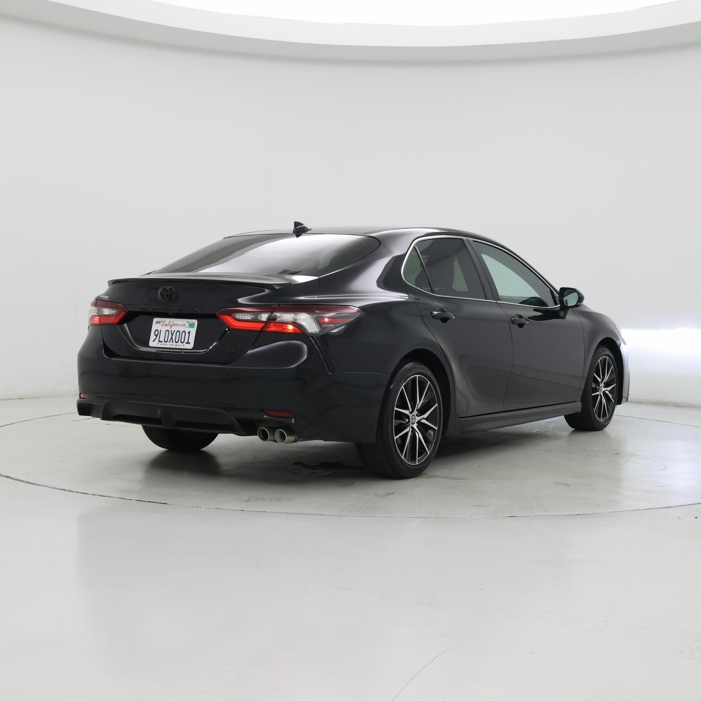 Thumbnail: 2024 Toyota Camry - 8