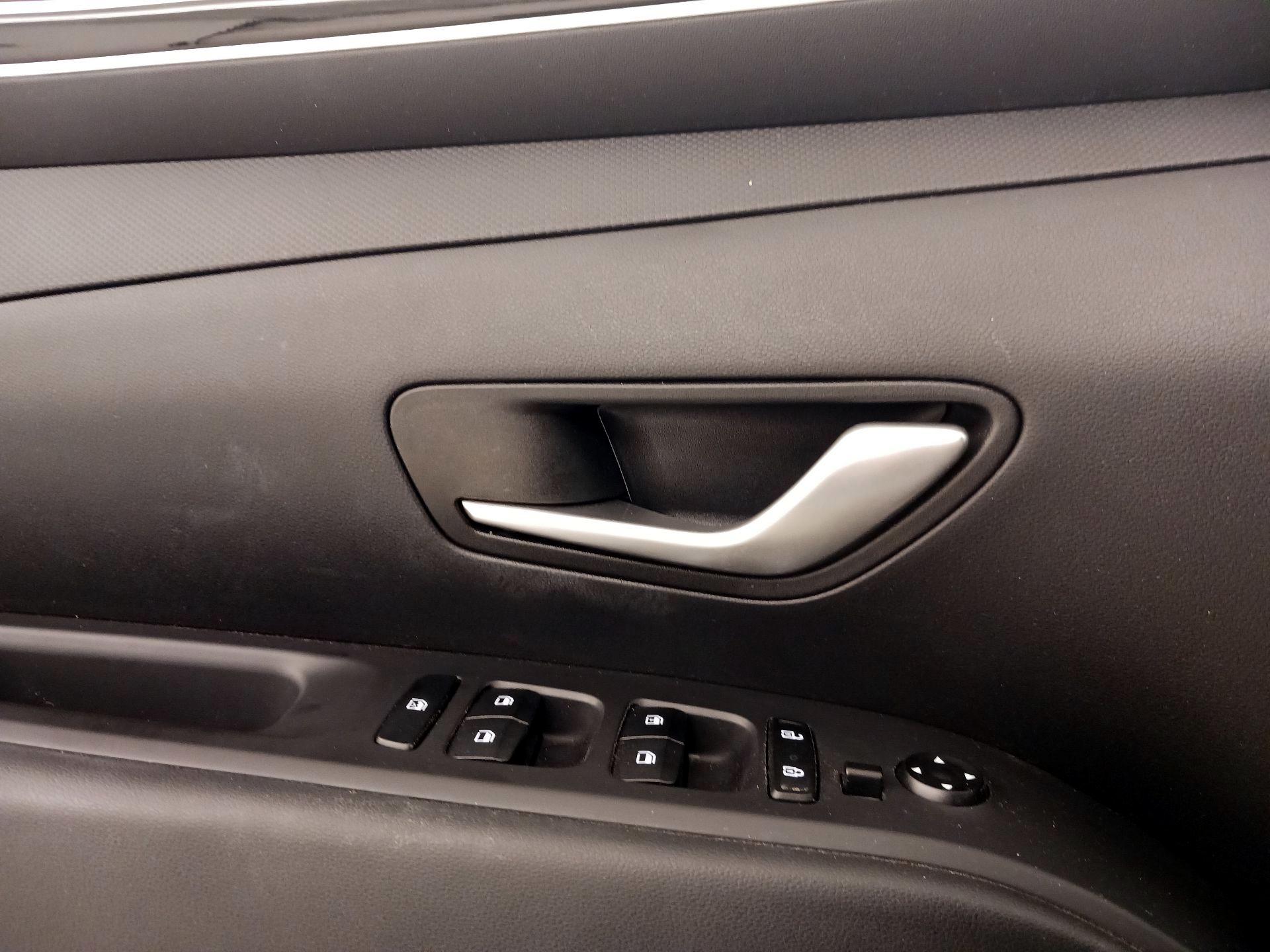 Thumbnail: 2023 Hyundai Tucson - 12