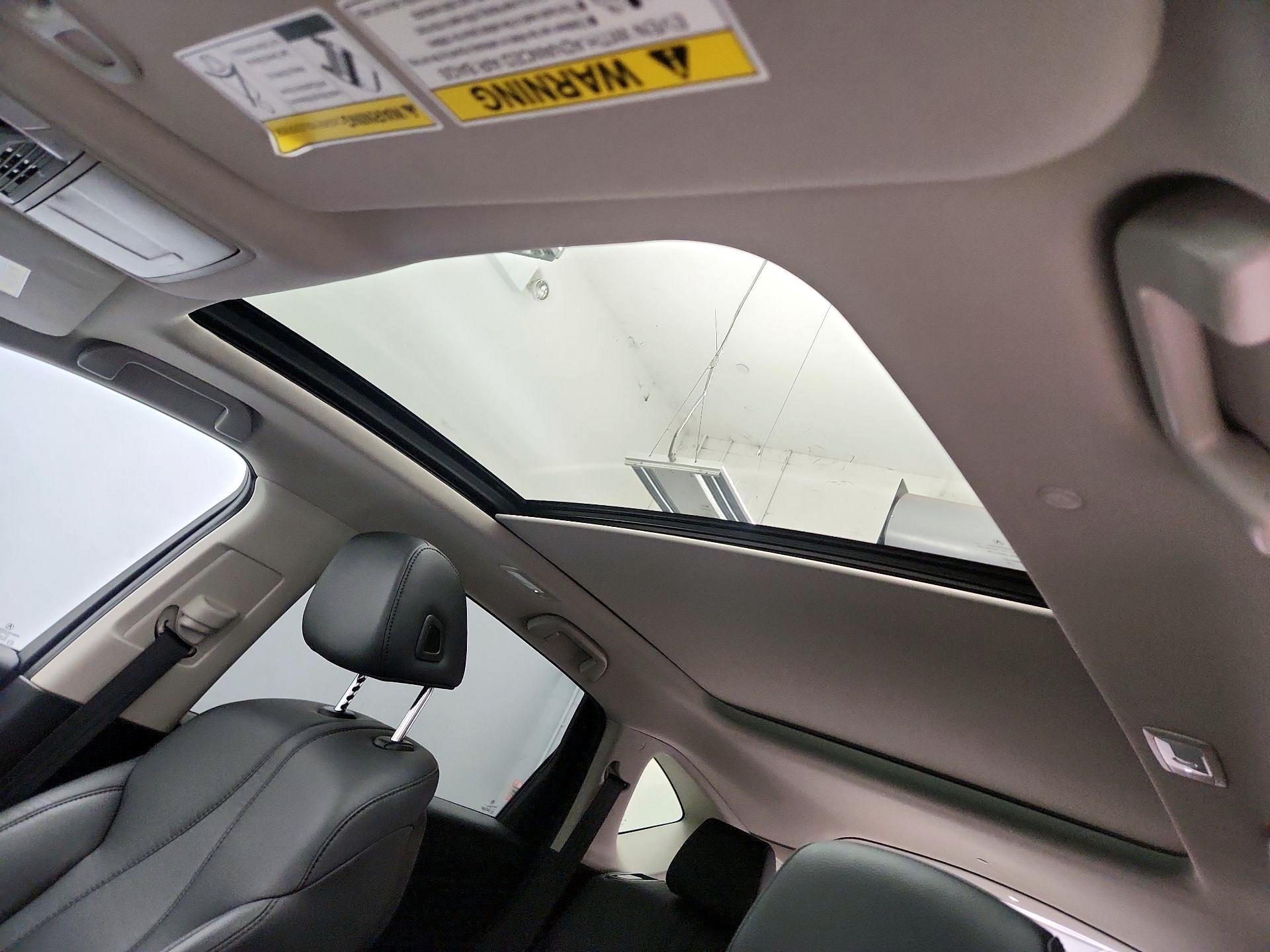 Thumbnail: 2019 Acura RDX - 19