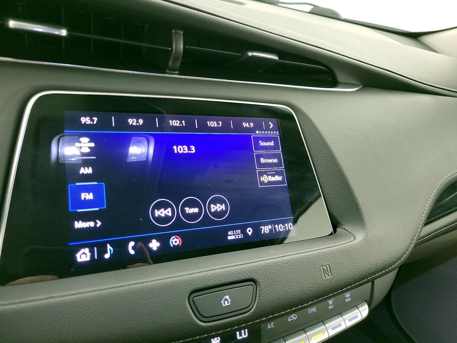 2019 Cadillac XT4 Premium Luxury - Photo 16