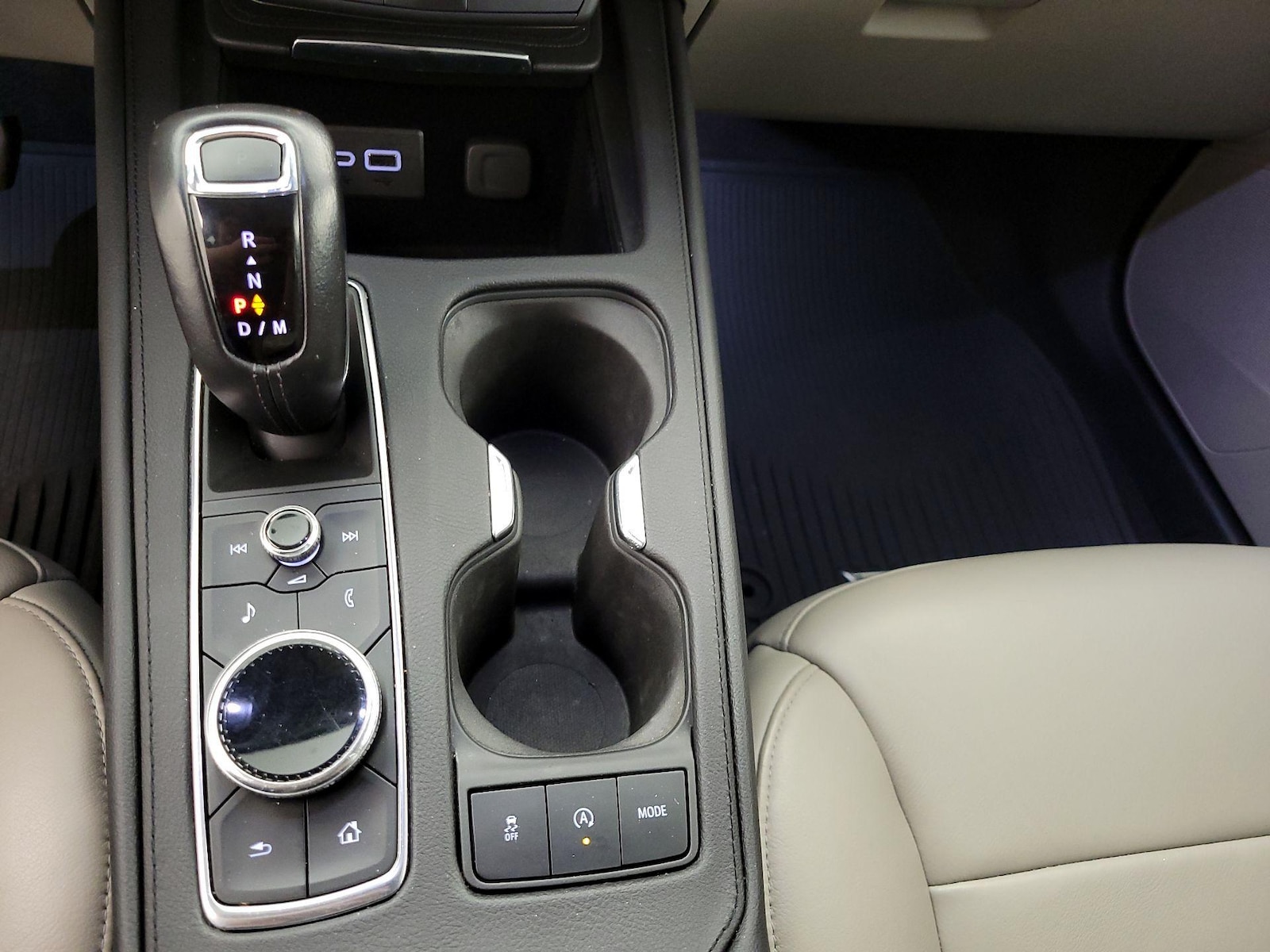 2019 Cadillac XT4 Premium Luxury - Photo 18