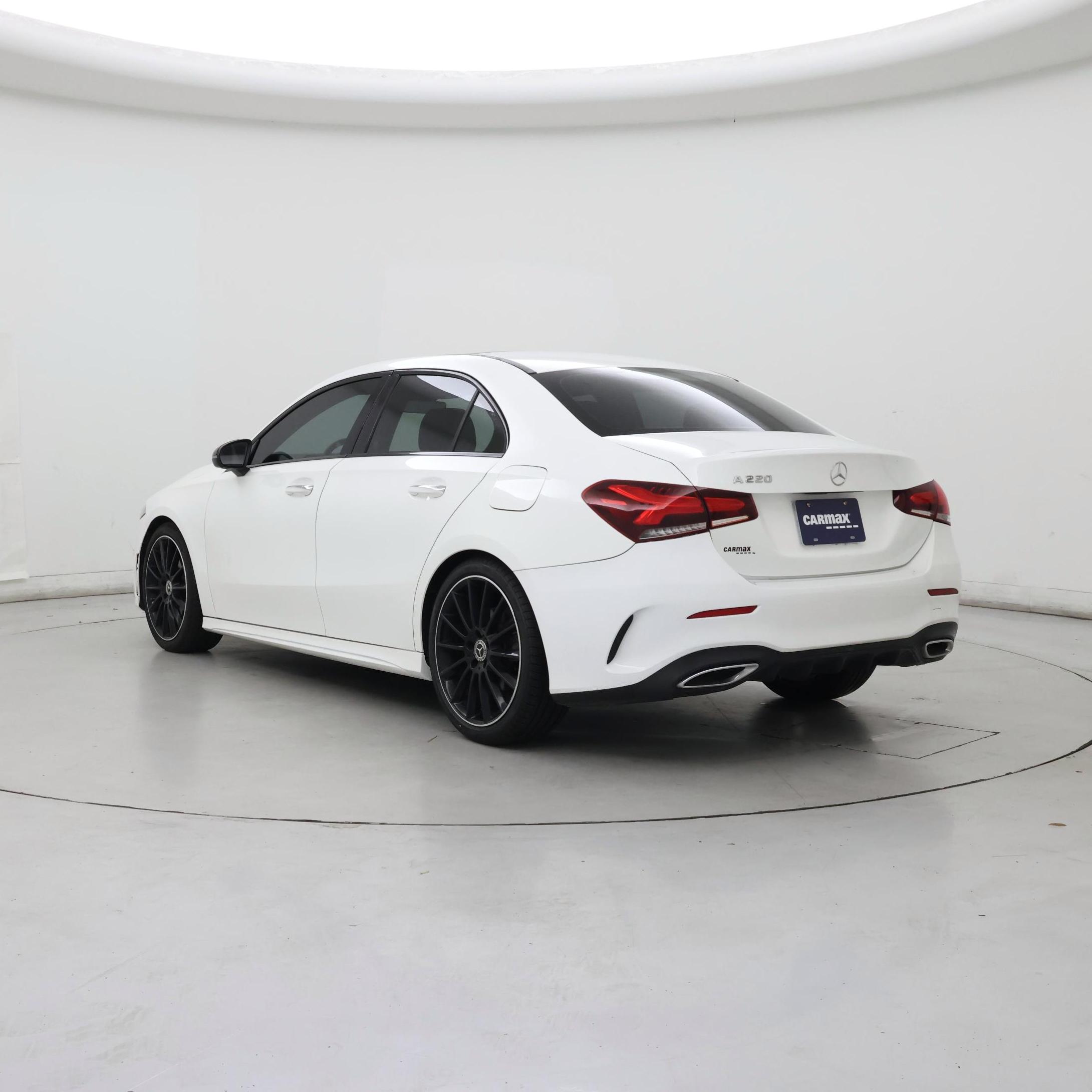 Thumbnail: 2019 Mercedes-Benz A-Class - 2