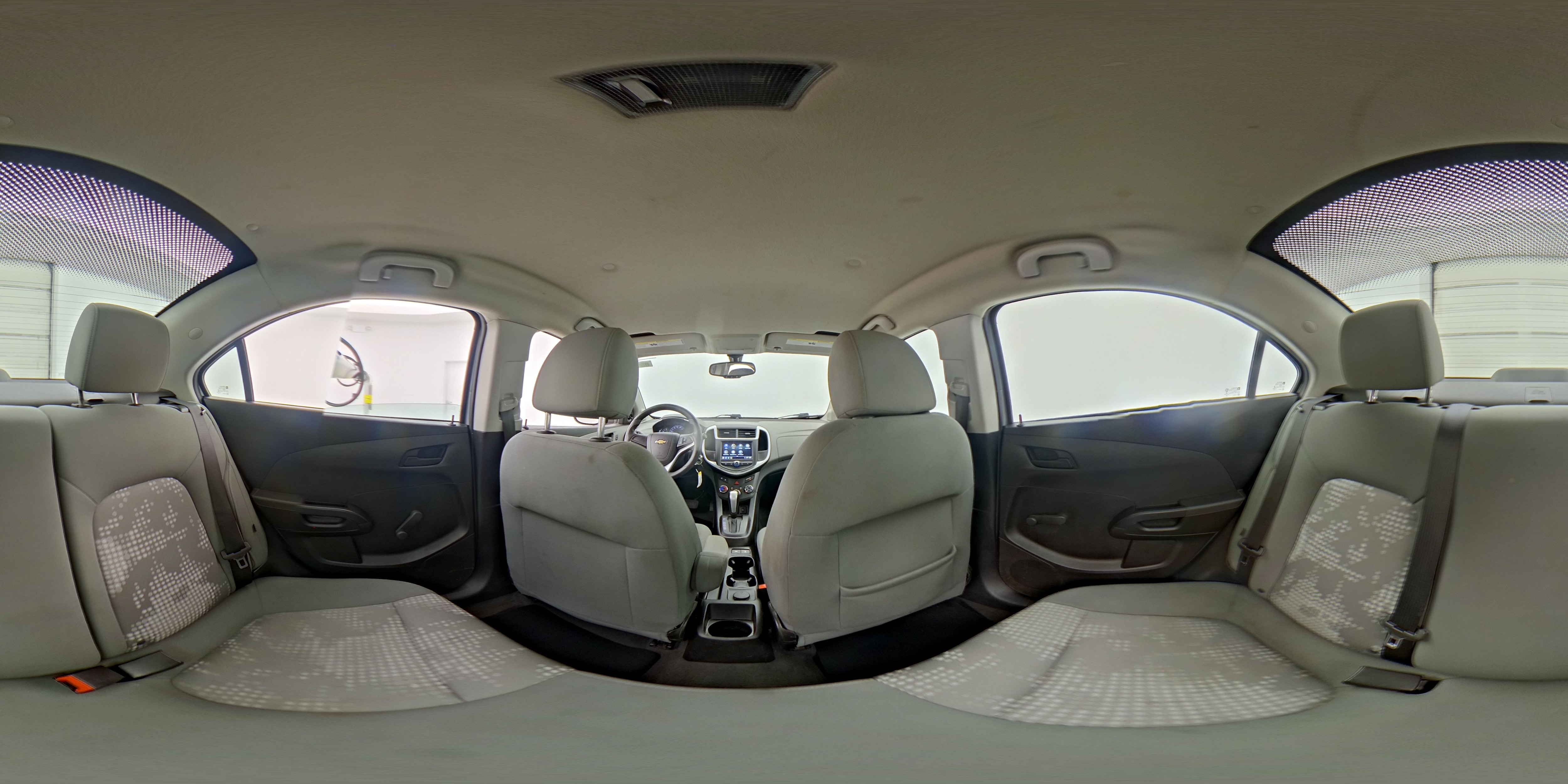 2018 Chevrolet Sonic LS - Photo 25