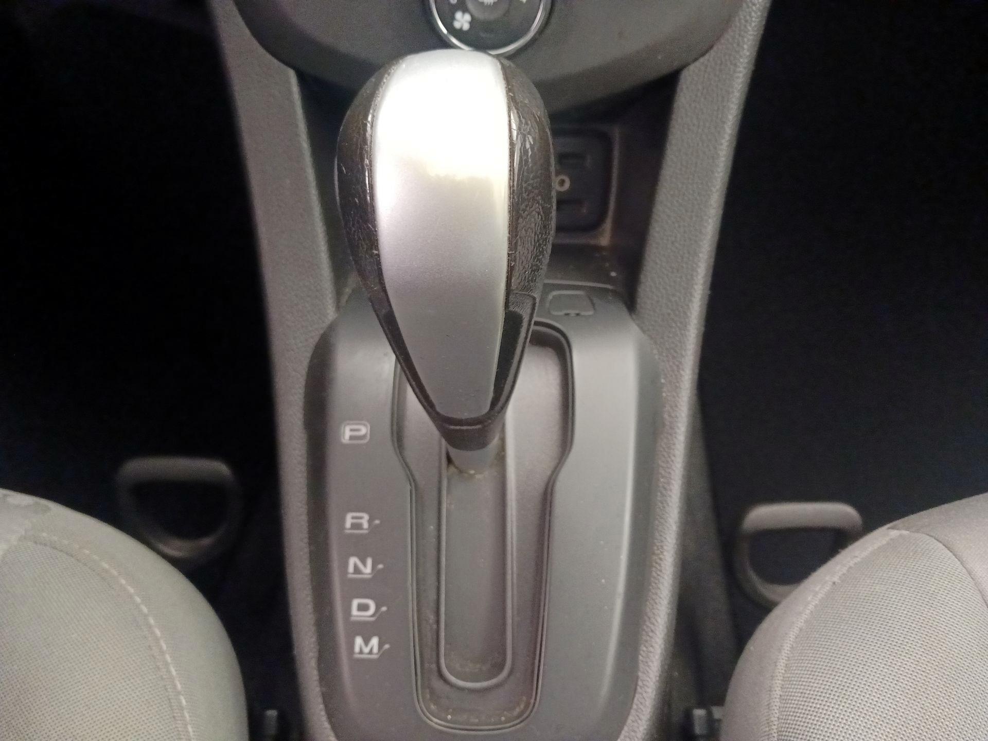 Thumbnail: 2018 Chevrolet Sonic - 17