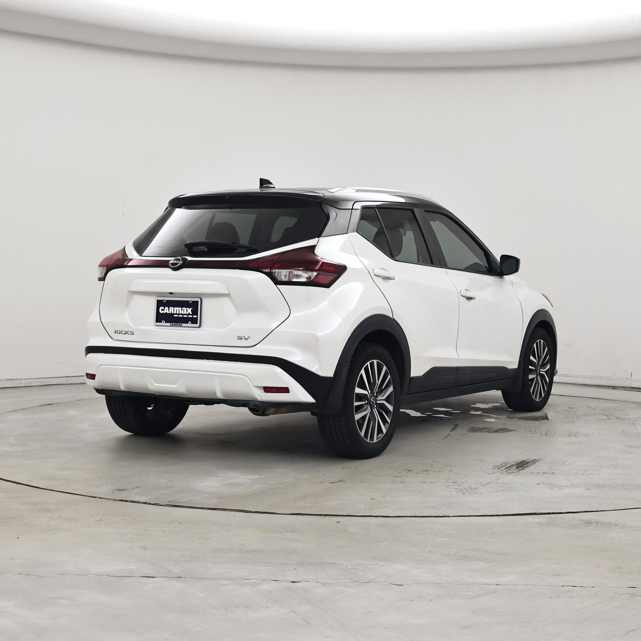 Thumbnail: 2022 Nissan Kicks - 8