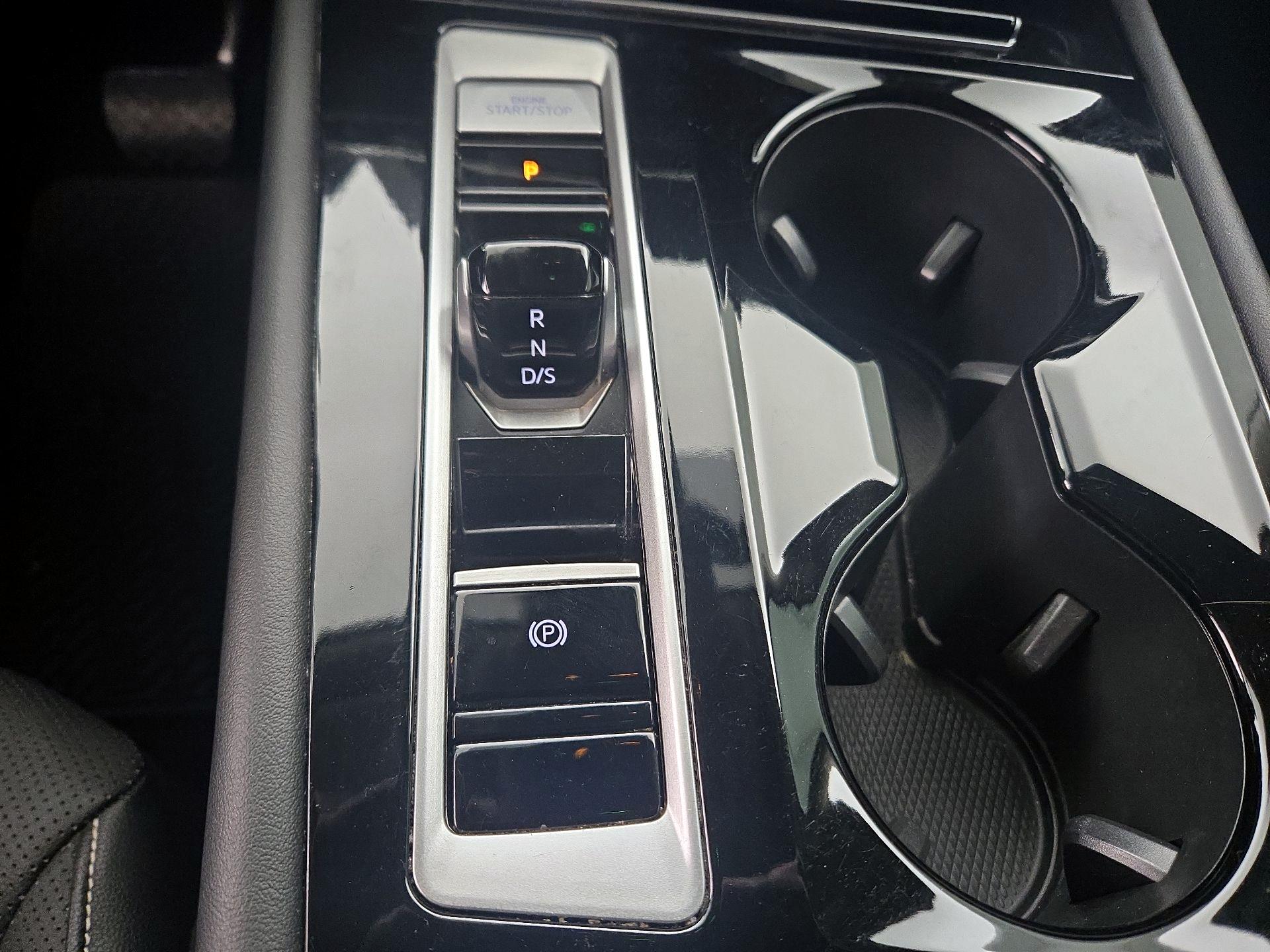Thumbnail: 2024 Volkswagen Atlas - 17