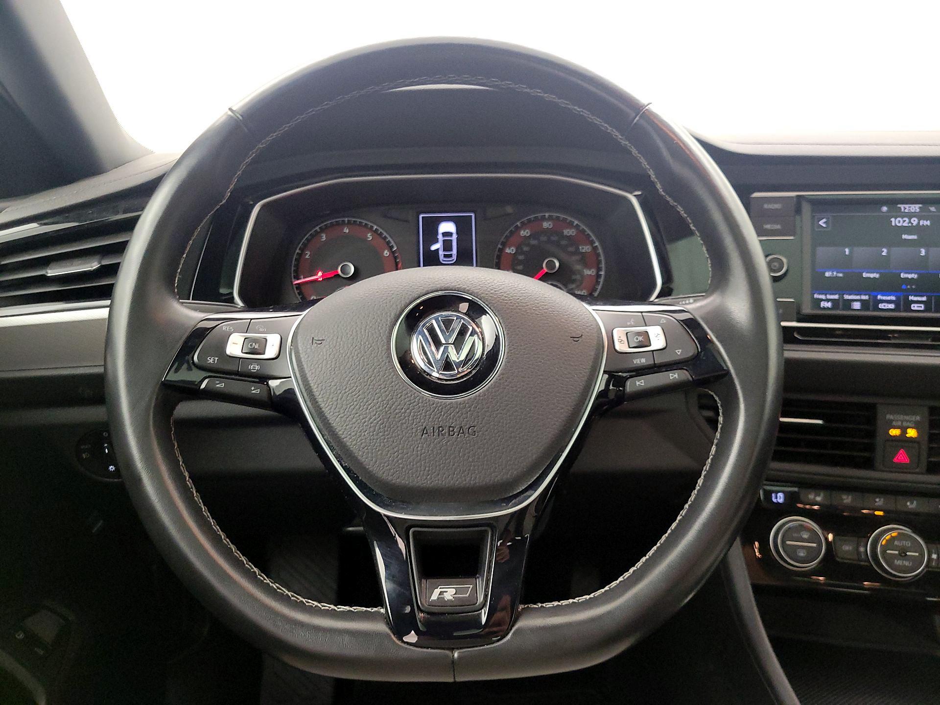 Thumbnail: 2020 Volkswagen Jetta - 10