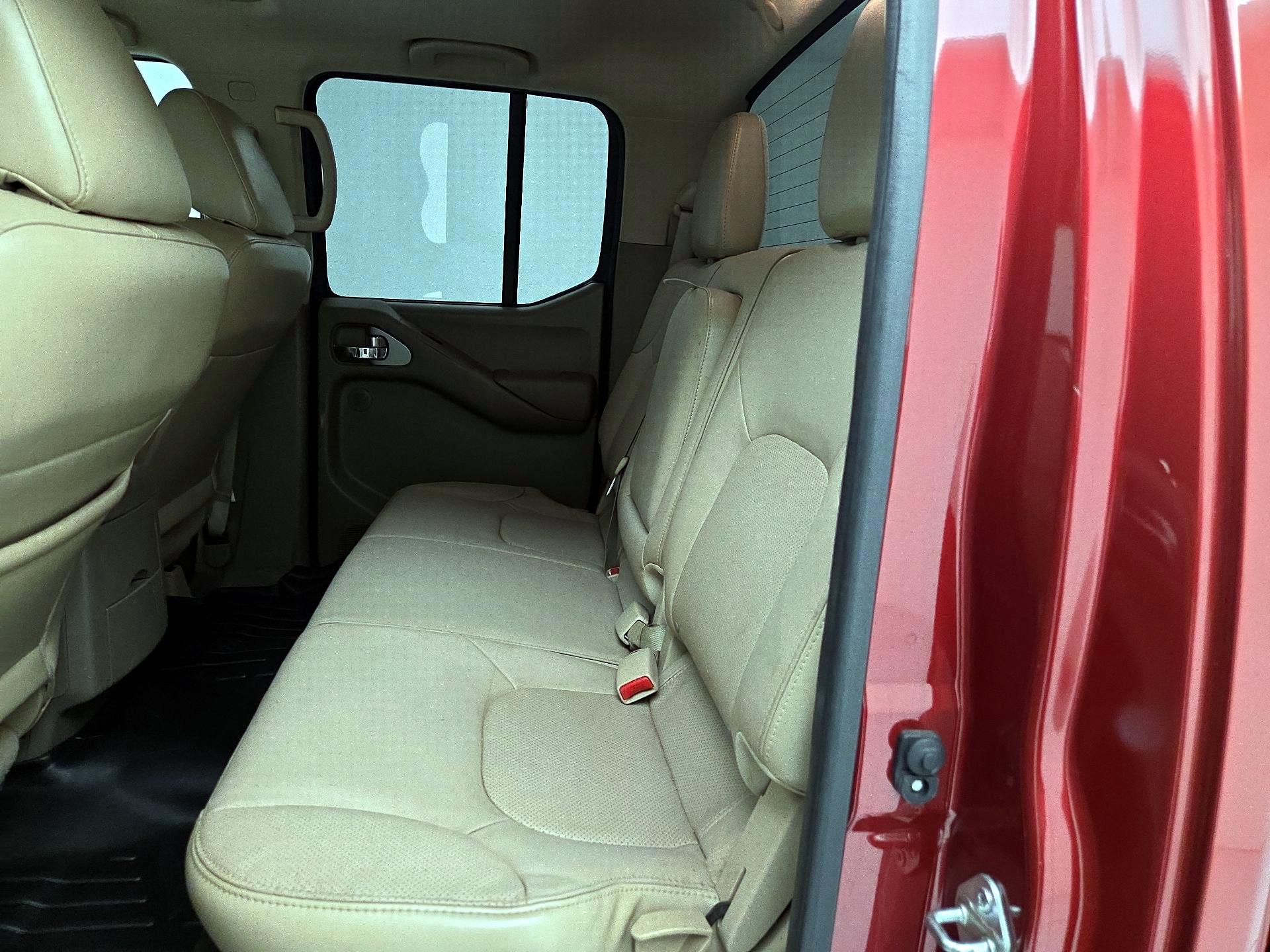 Thumbnail: 2016 Nissan Frontier - 19