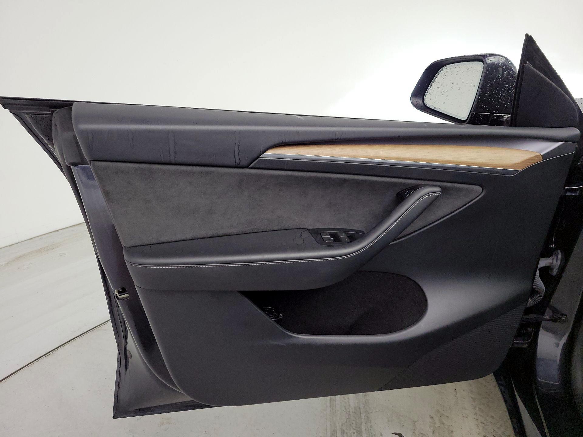 Thumbnail: 2024 Tesla Model Y - 12