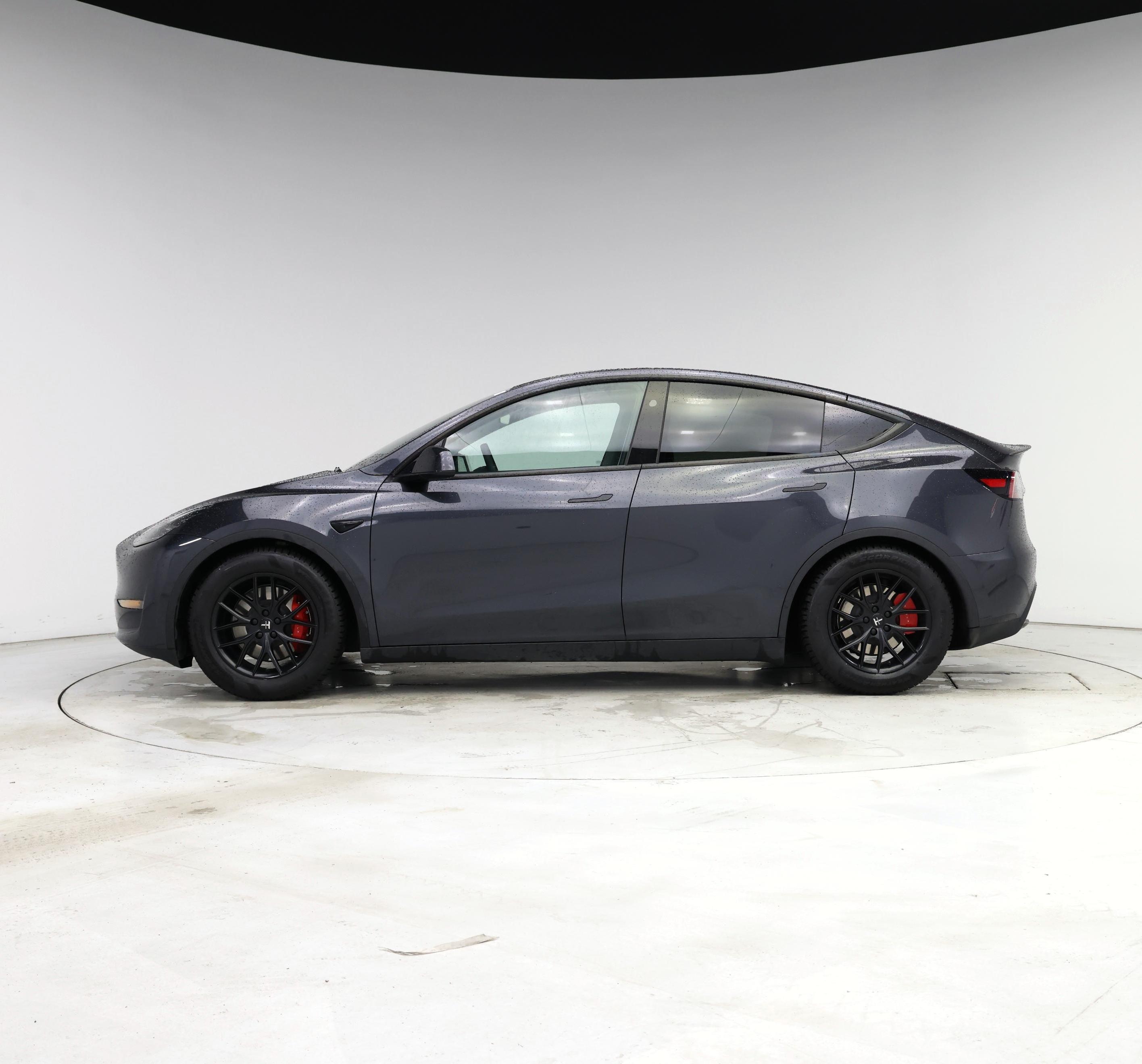 Thumbnail: 2024 Tesla Model Y - 3