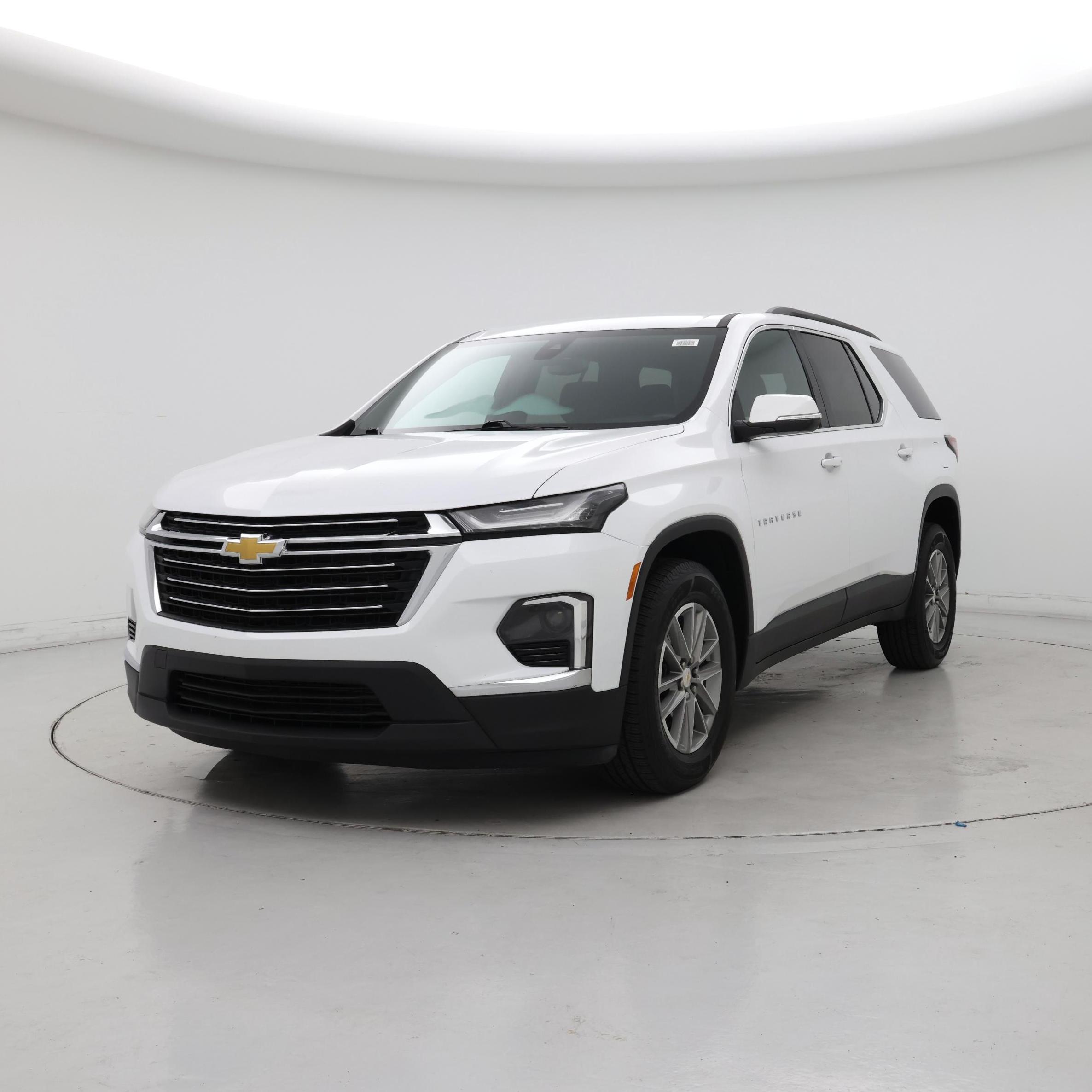 Thumbnail: 2022 Chevrolet Traverse - 4