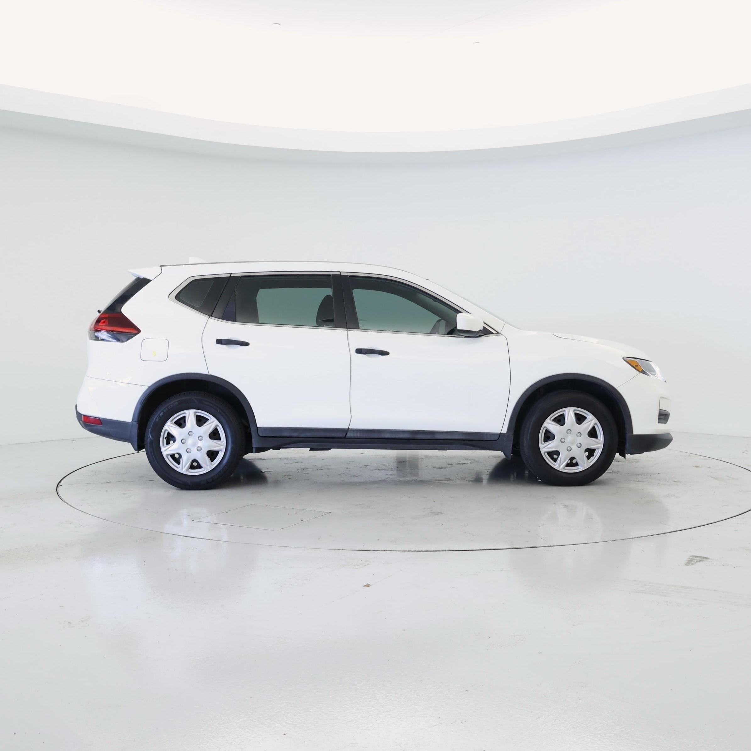 Thumbnail: 2020 Nissan Rogue - 7