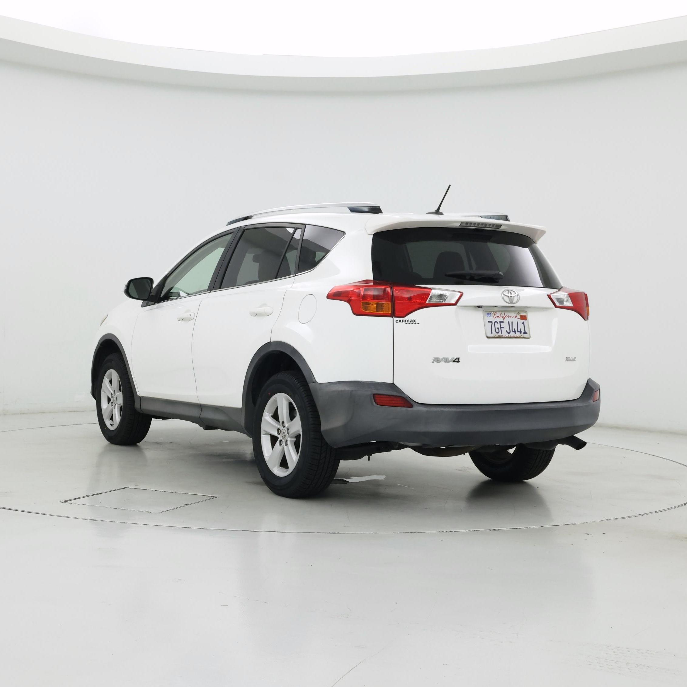 Thumbnail: 2014 Toyota RAV4 - 2