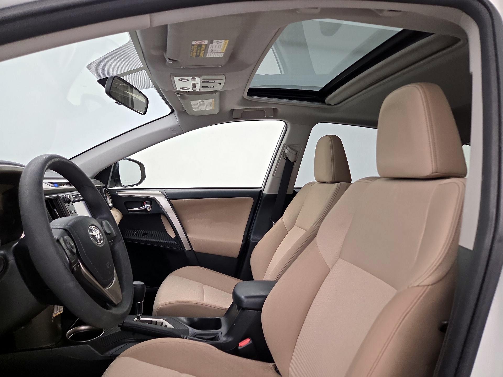 Thumbnail: 2014 Toyota RAV4 - 19
