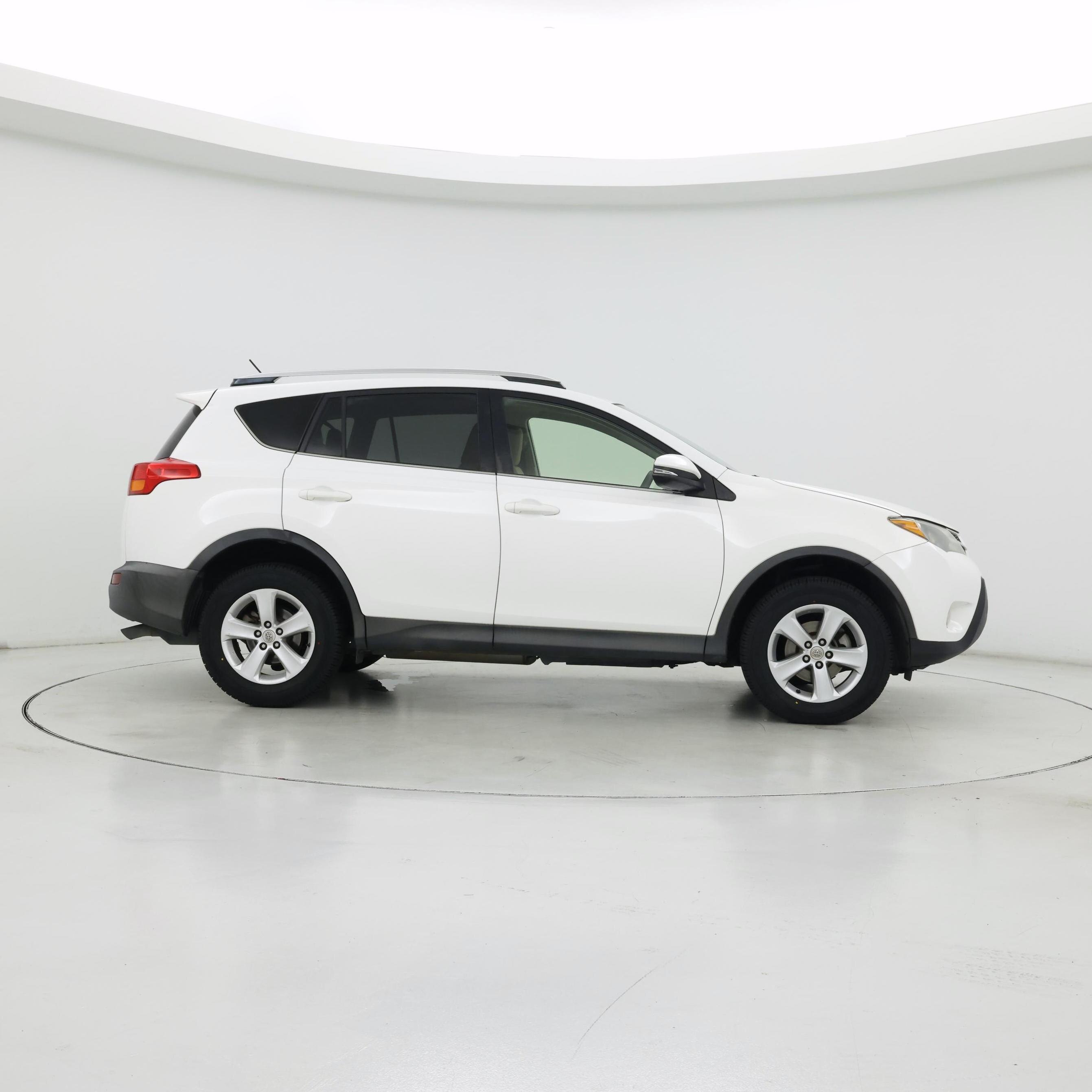 Thumbnail: 2014 Toyota RAV4 - 7