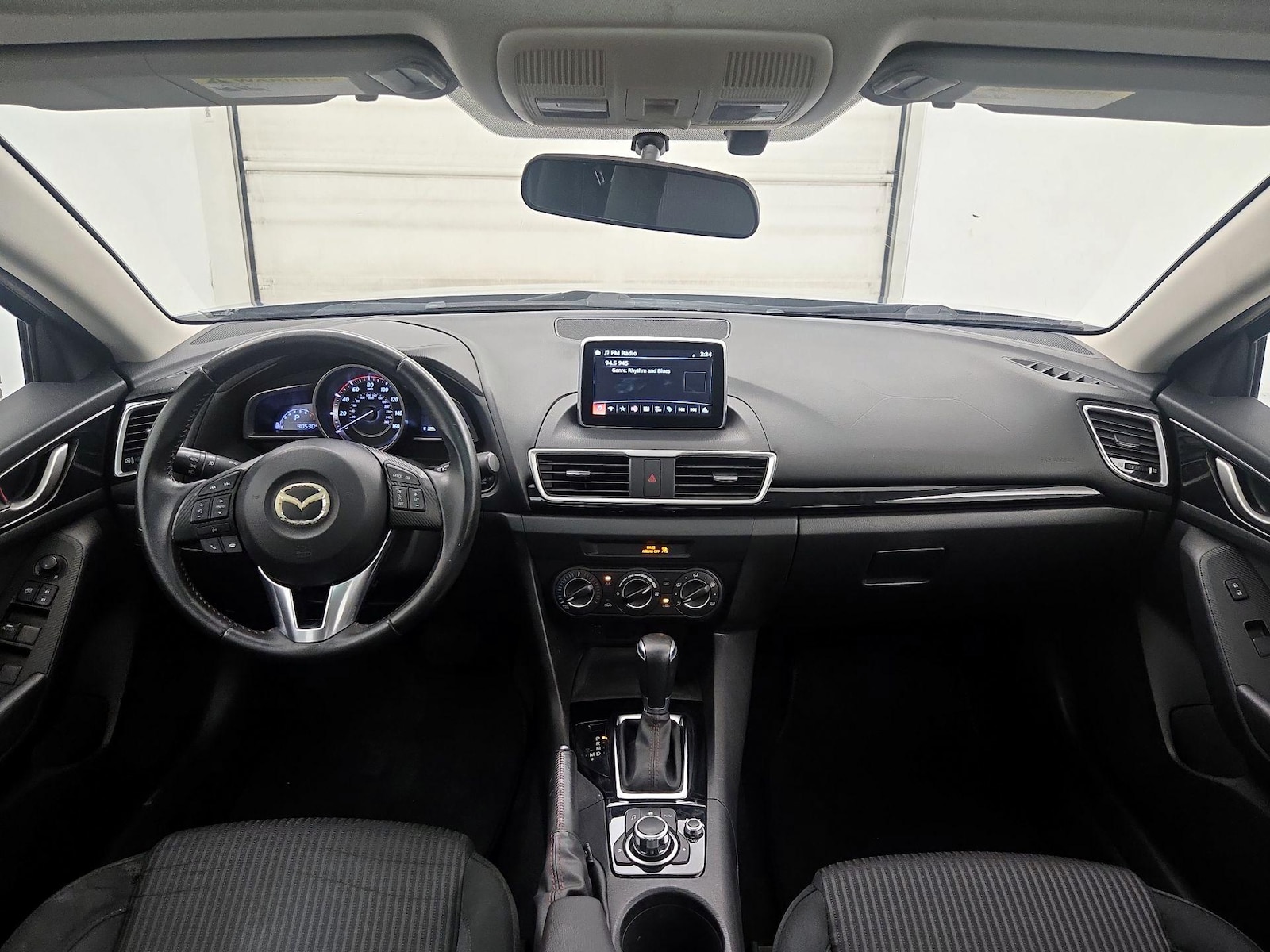 2016 Mazda MAZDA3 i Touring - Photo 10