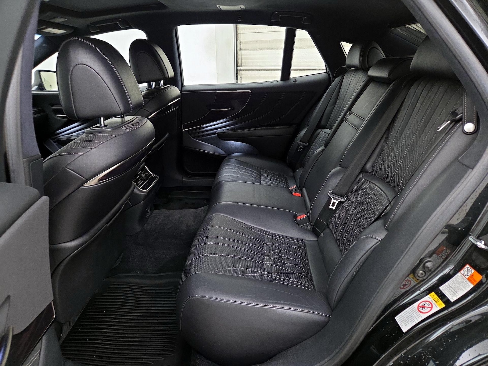 2018 Lexus LS Base - Photo 22