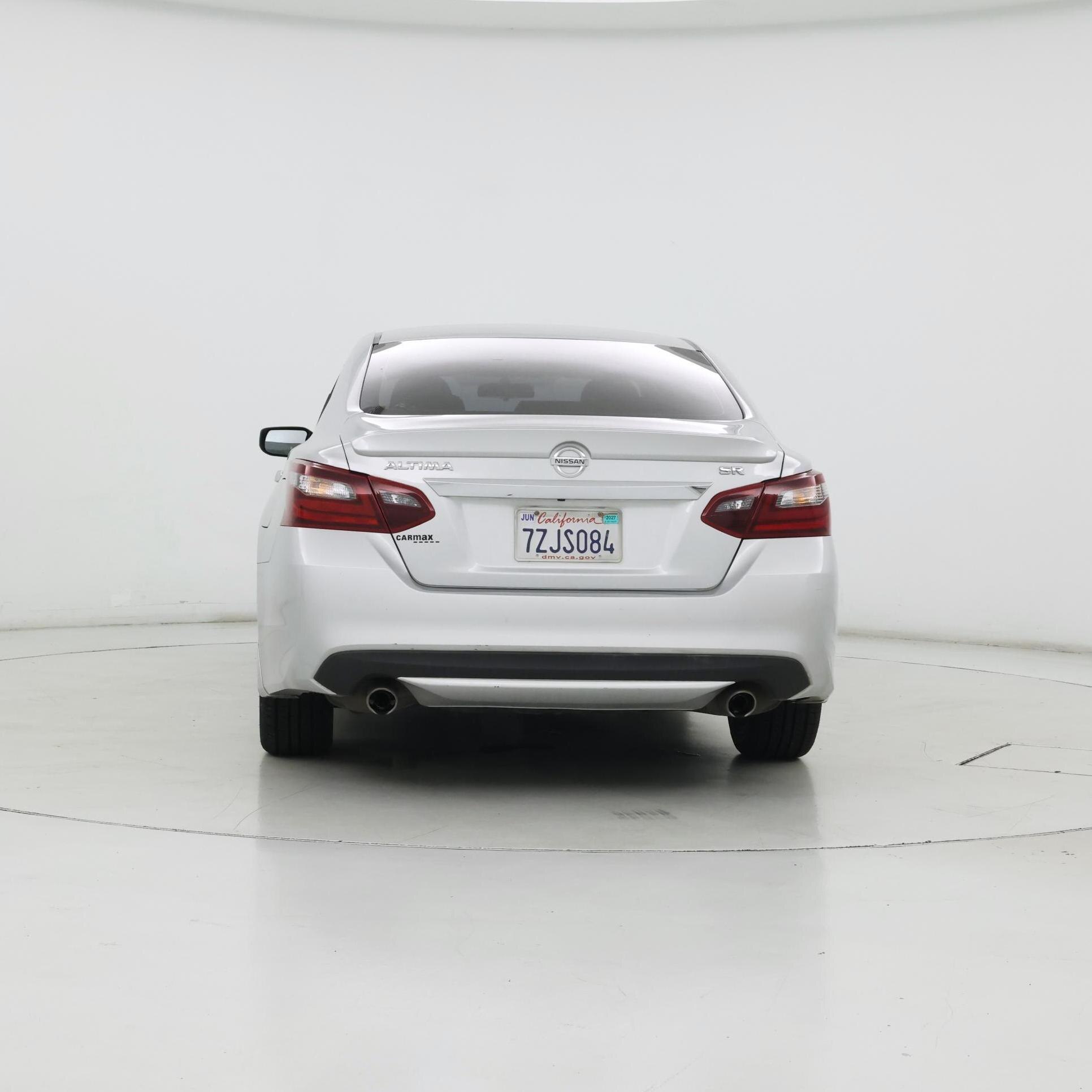 Thumbnail: 2017 Nissan Altima - 6