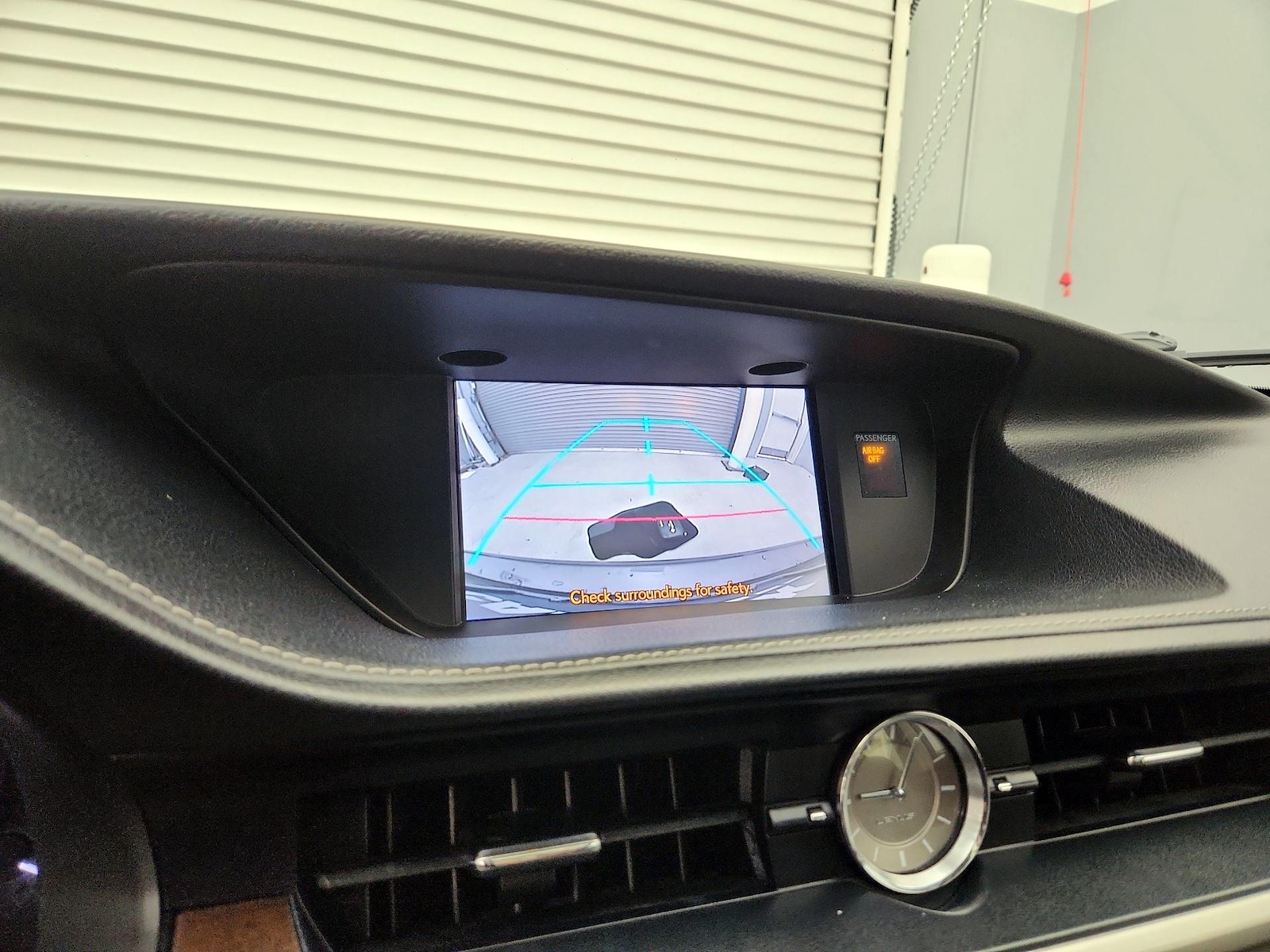 2014 Lexus ES 350 - Photo 16