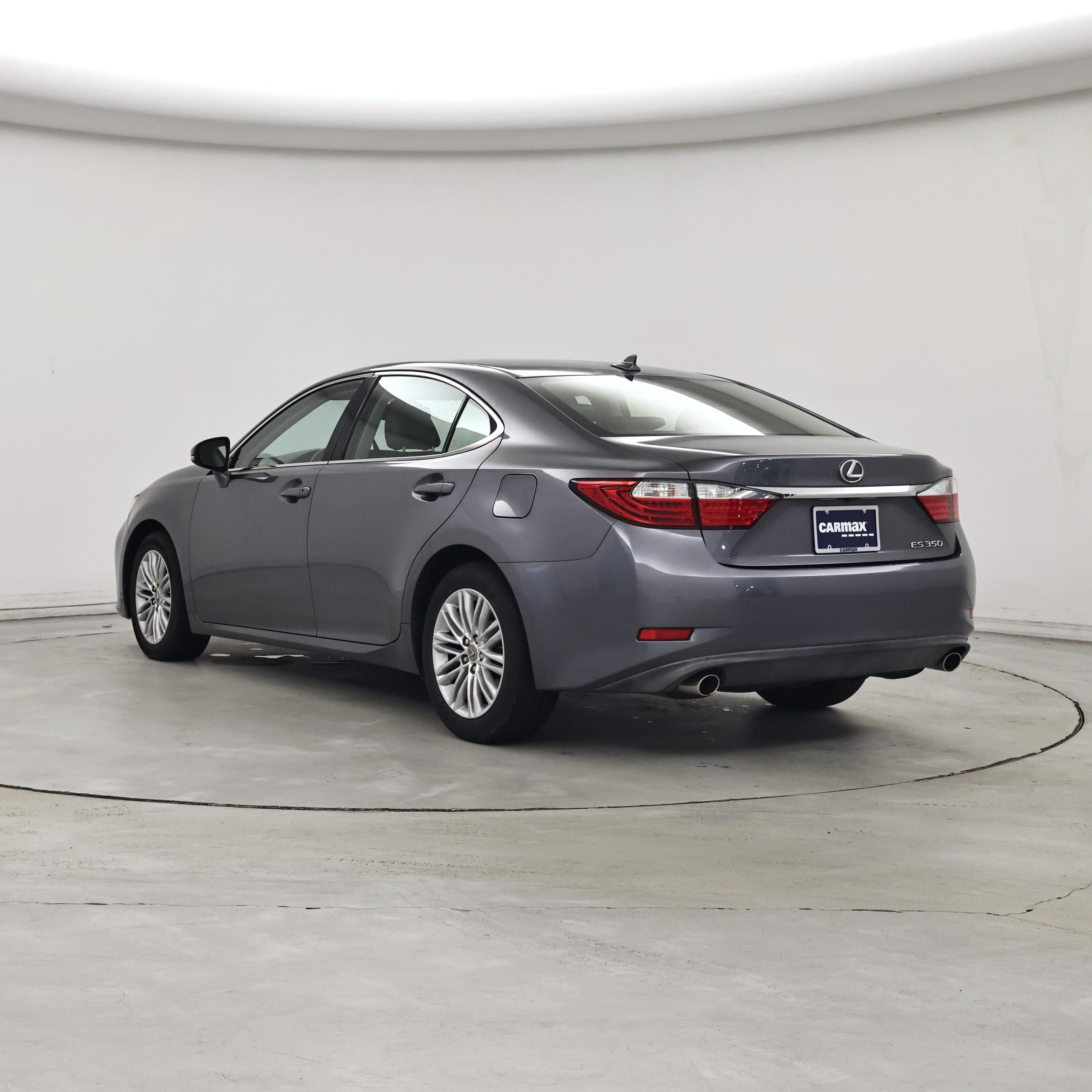 Thumbnail: 2014 Lexus ES - 2