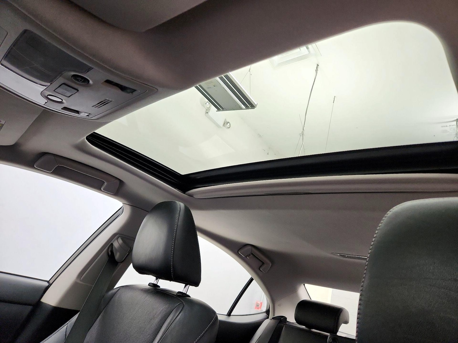 2014 Lexus ES 350 - Photo 21