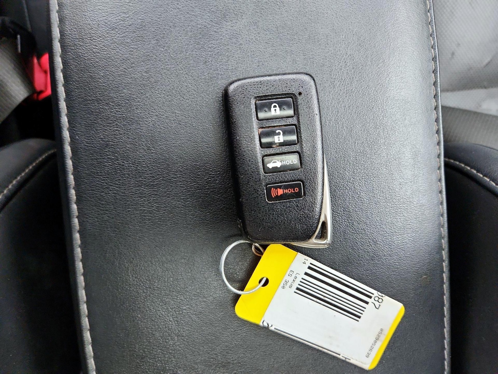 2014 Lexus ES 350 - Photo 25