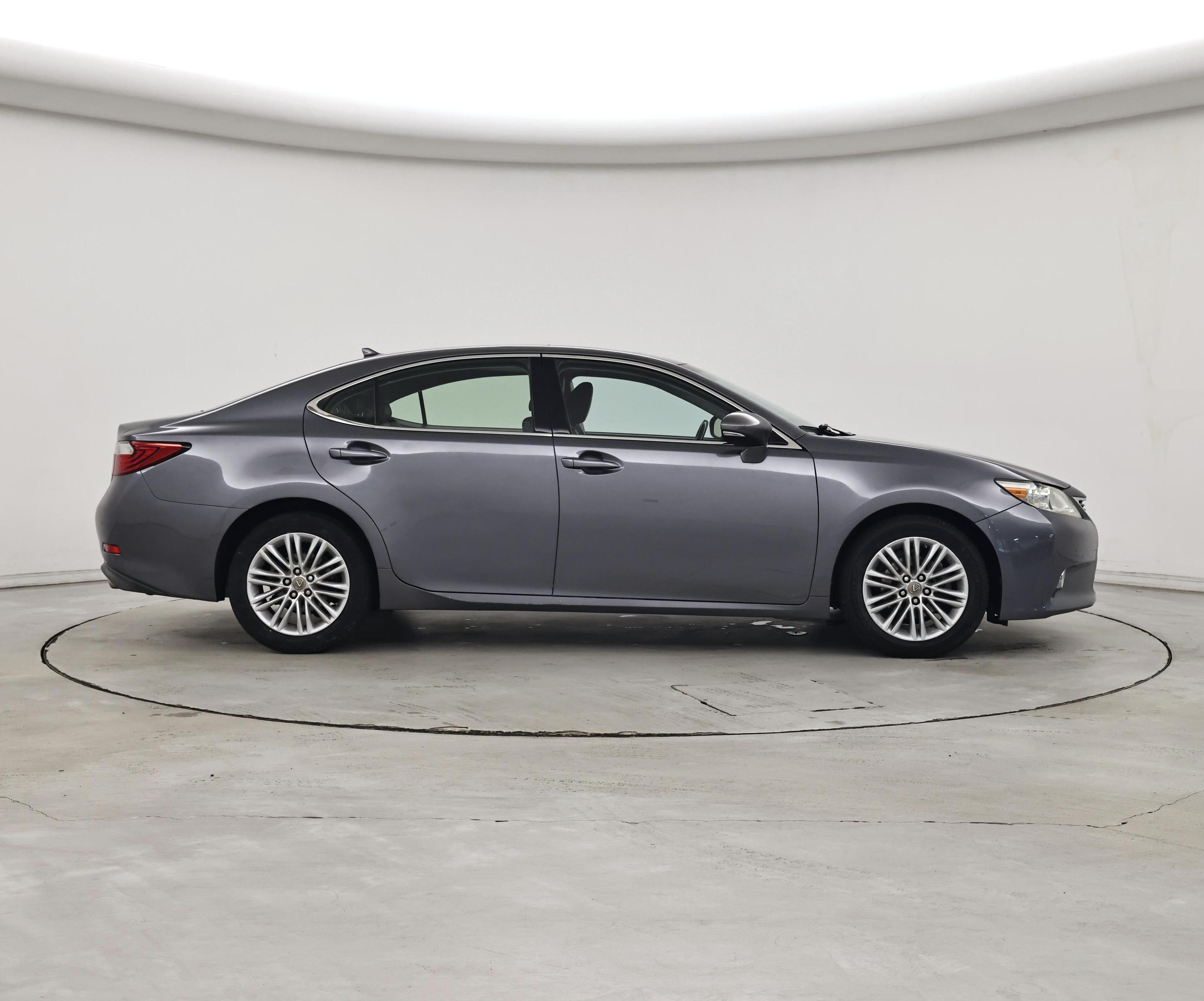 Thumbnail: 2014 Lexus ES - 7