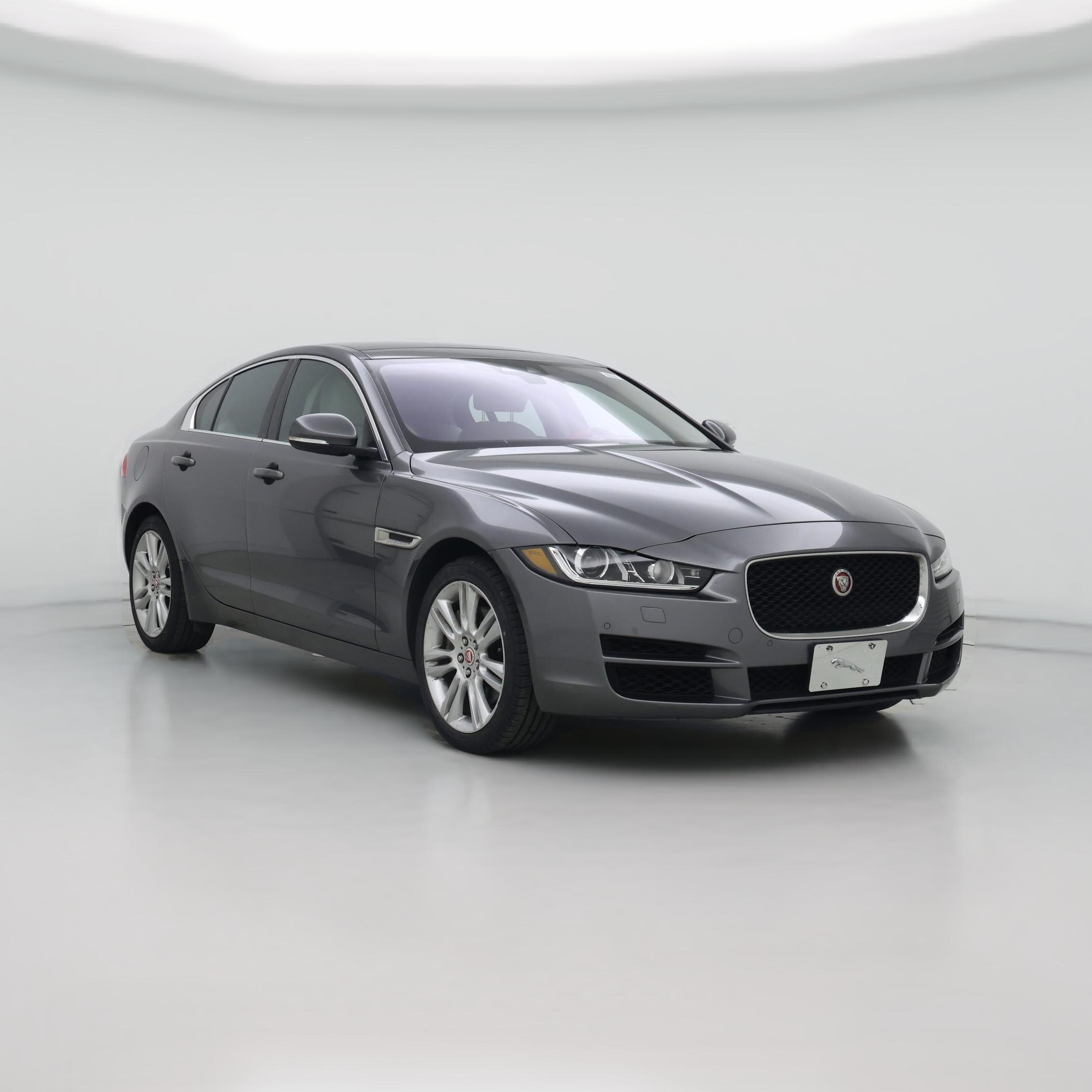 Thumbnail: 2019 Jaguar XE - 1