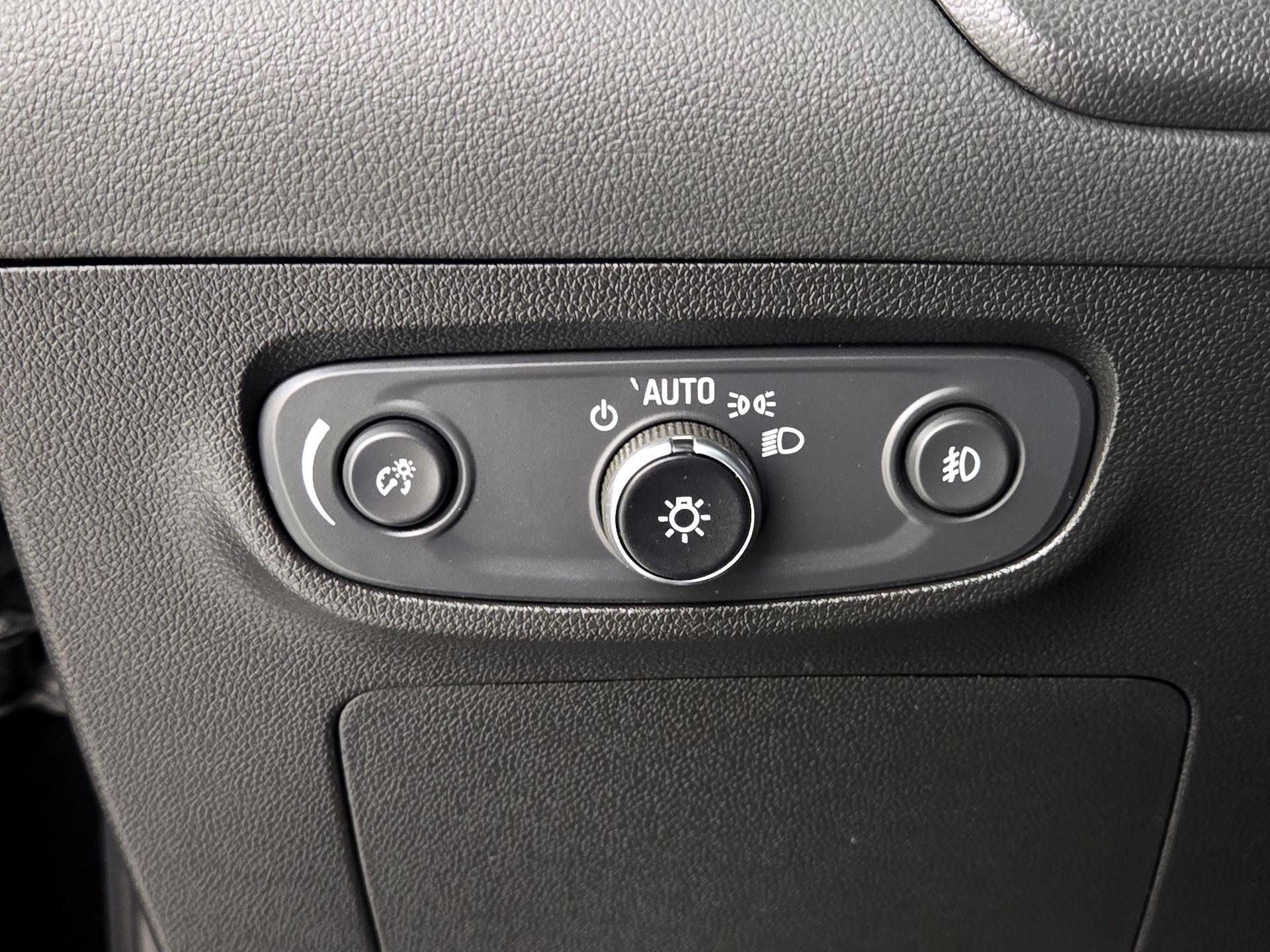 Thumbnail: 2023 Buick Encore GX - 13