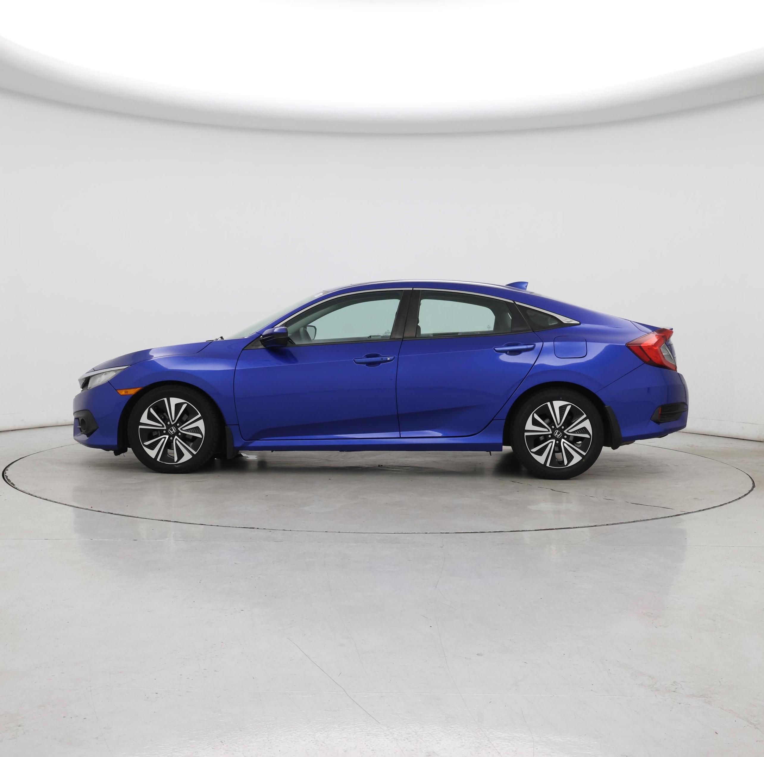 Thumbnail: 2017 Honda Civic - 3