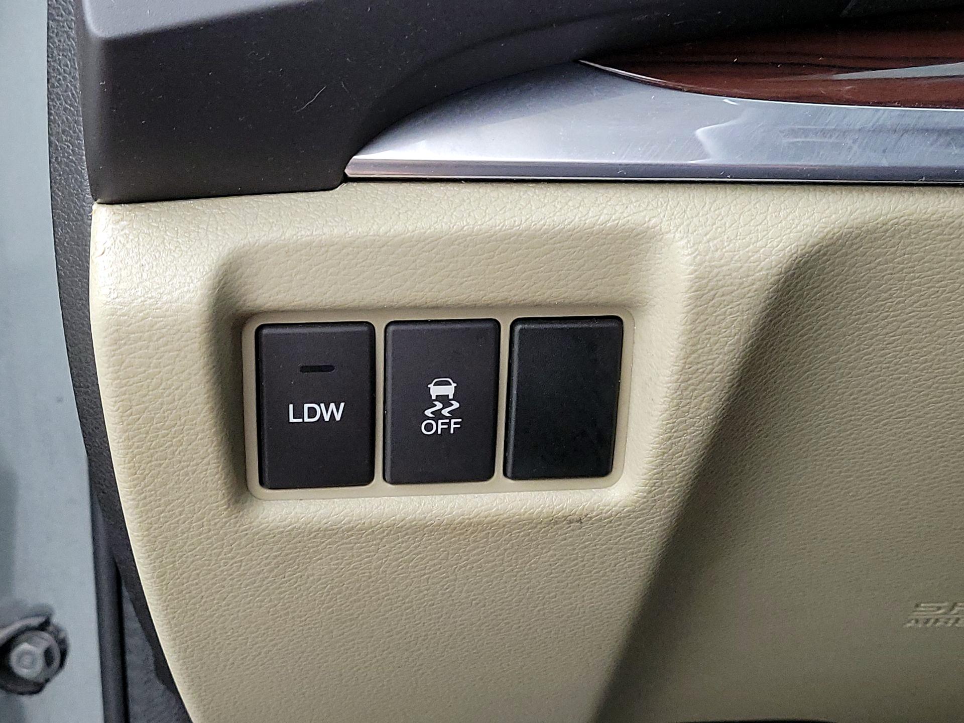Thumbnail: 2015 Acura MDX - 13