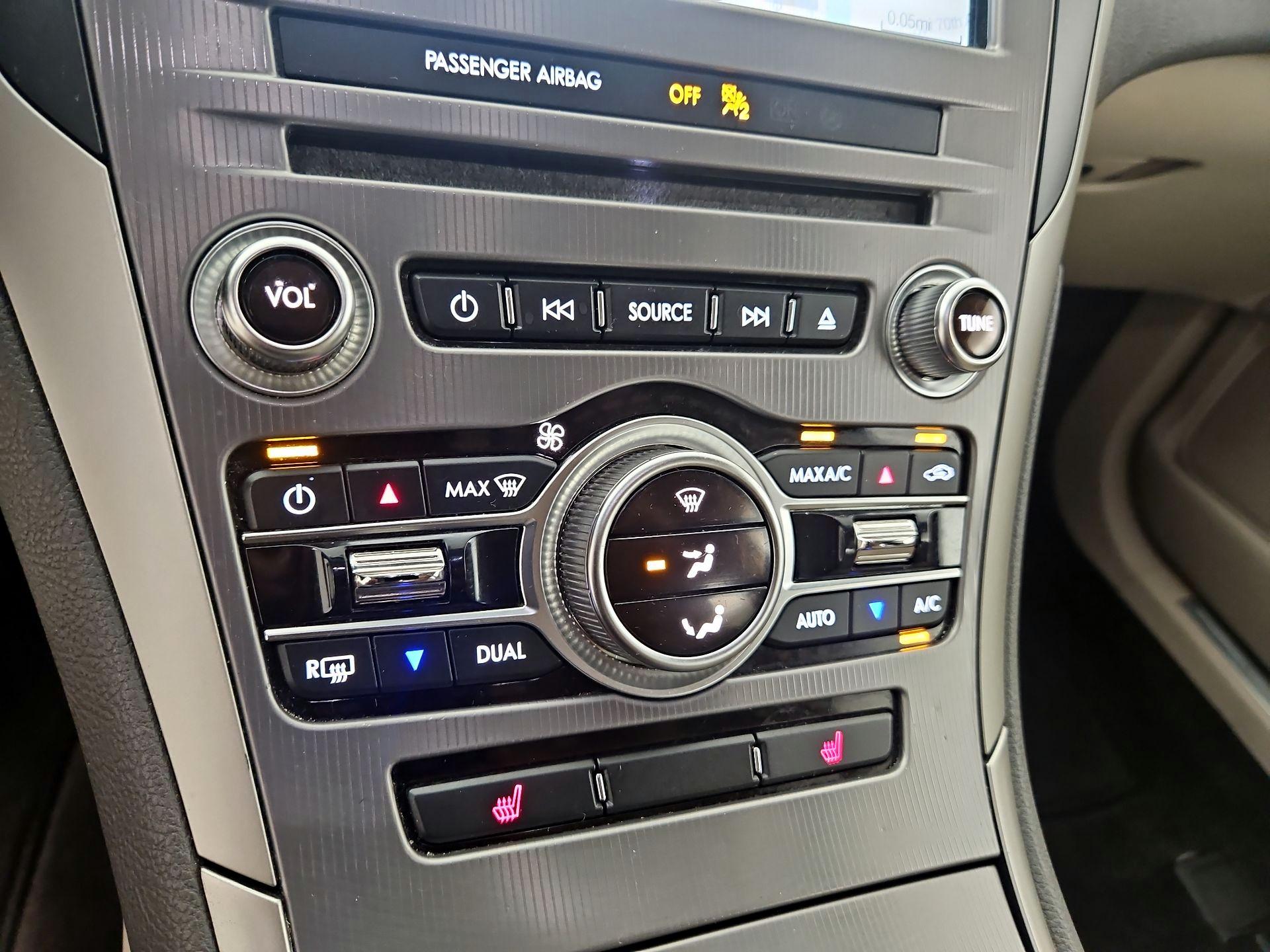 Thumbnail: 2017 Lincoln MKZ - 17