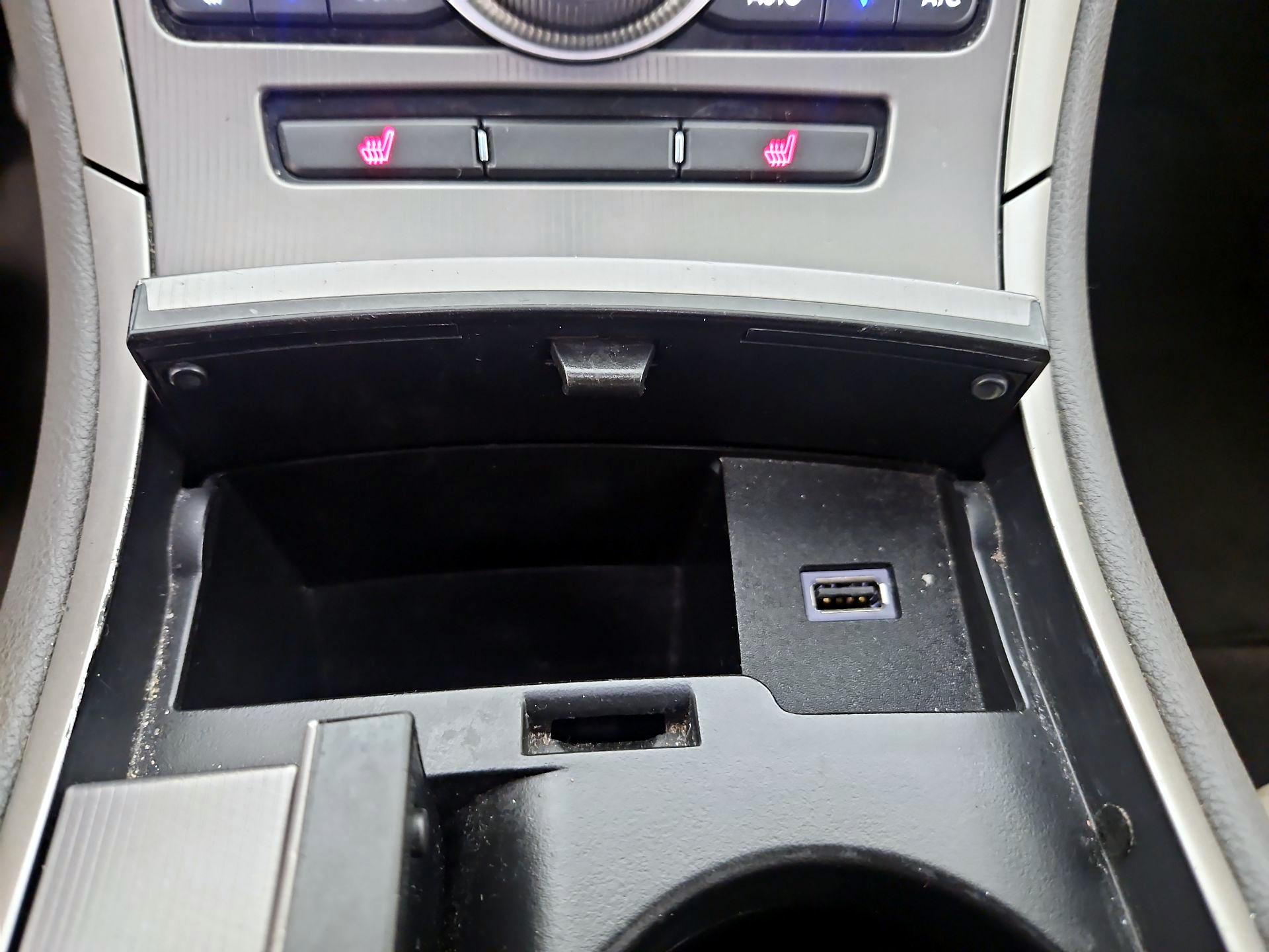 Thumbnail: 2017 Lincoln MKZ - 19