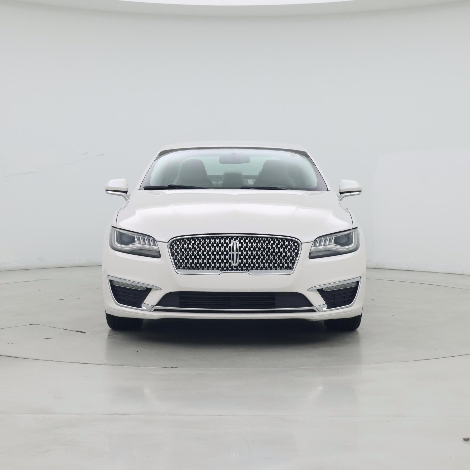 Thumbnail: 2017 Lincoln MKZ - 5