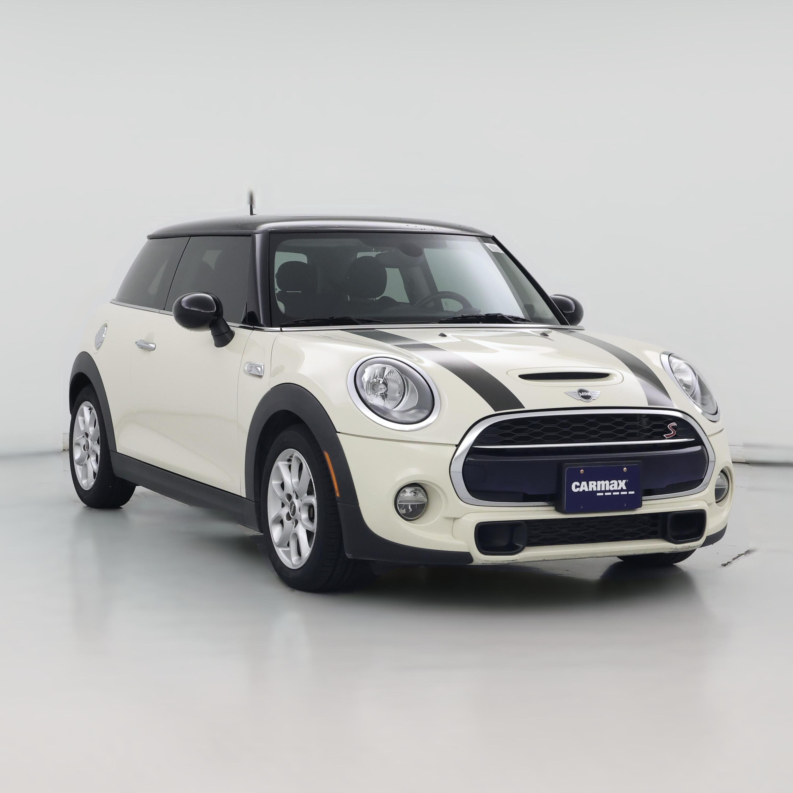 Thumbnail: 2017 MINI Cooper Hardtop - 1