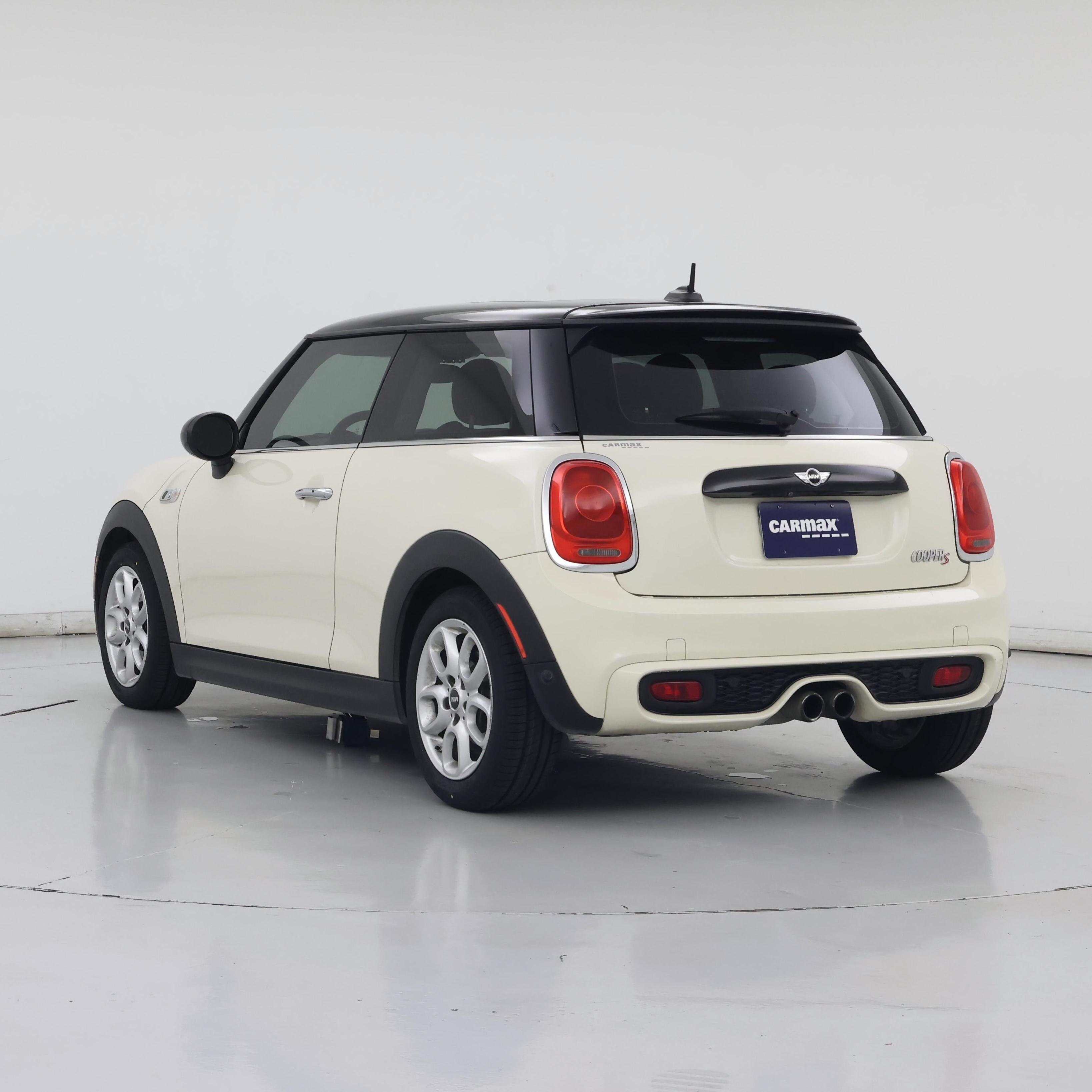 Thumbnail: 2017 MINI Cooper Hardtop - 2