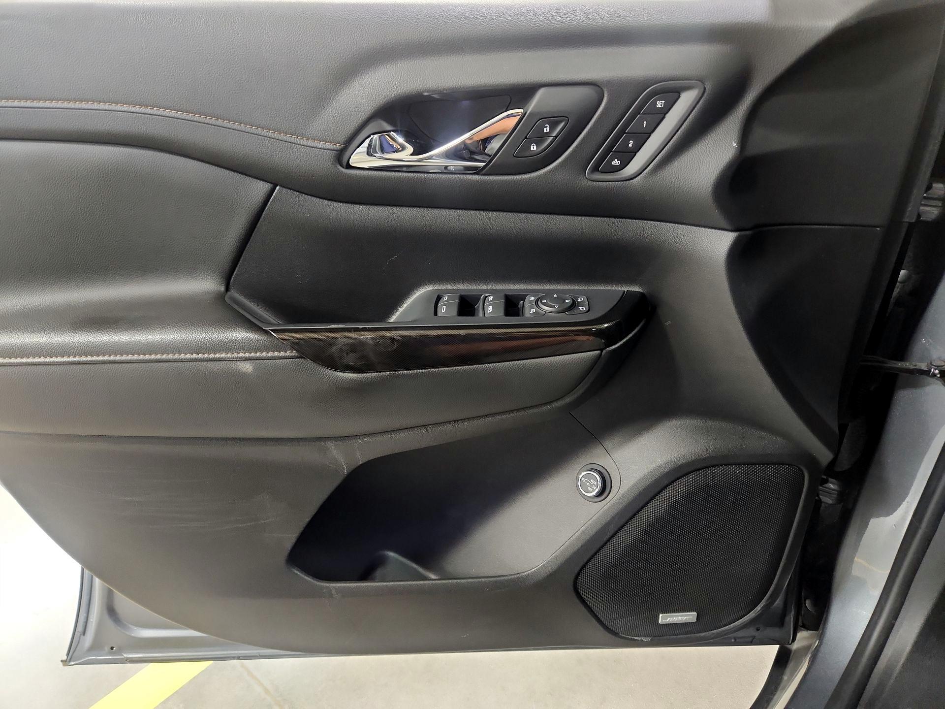 Thumbnail: 2022 GMC Acadia - 12